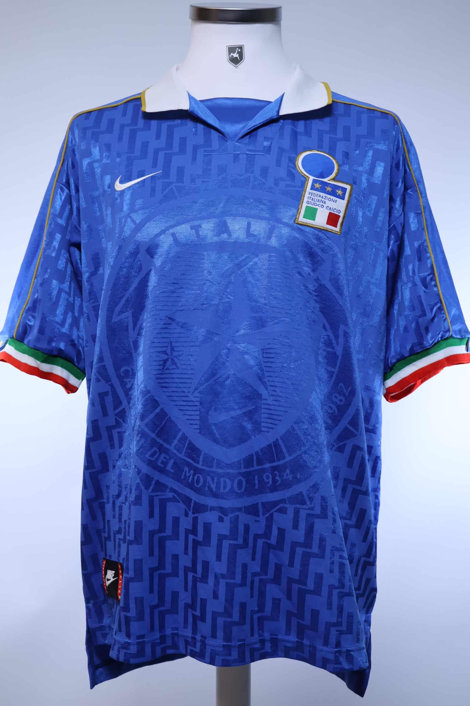Italy 1994/96 Home Shirt - L- FRONT