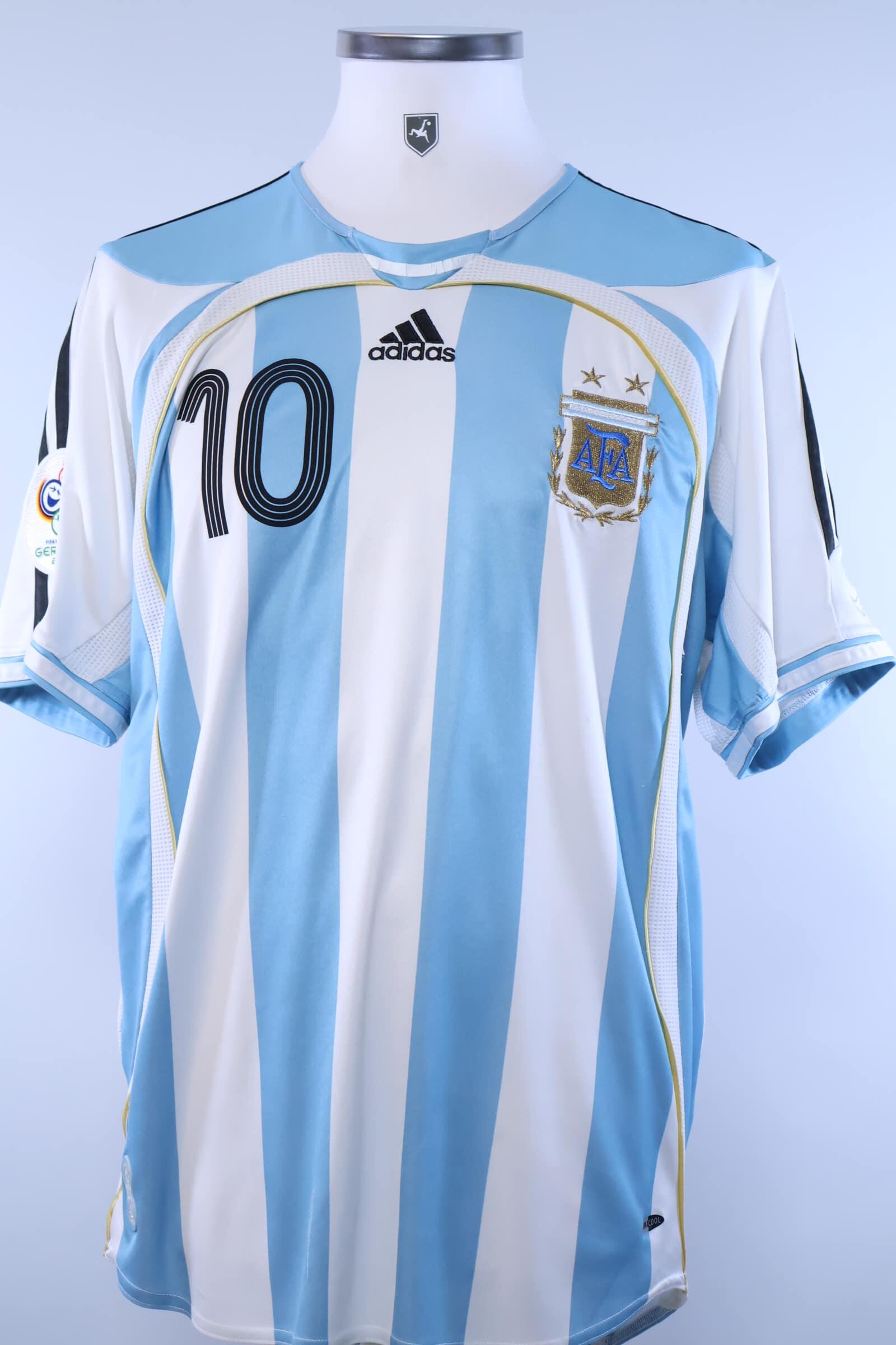 Argentina Riquelme #10 2005/07 Home Shirt - M- BACK