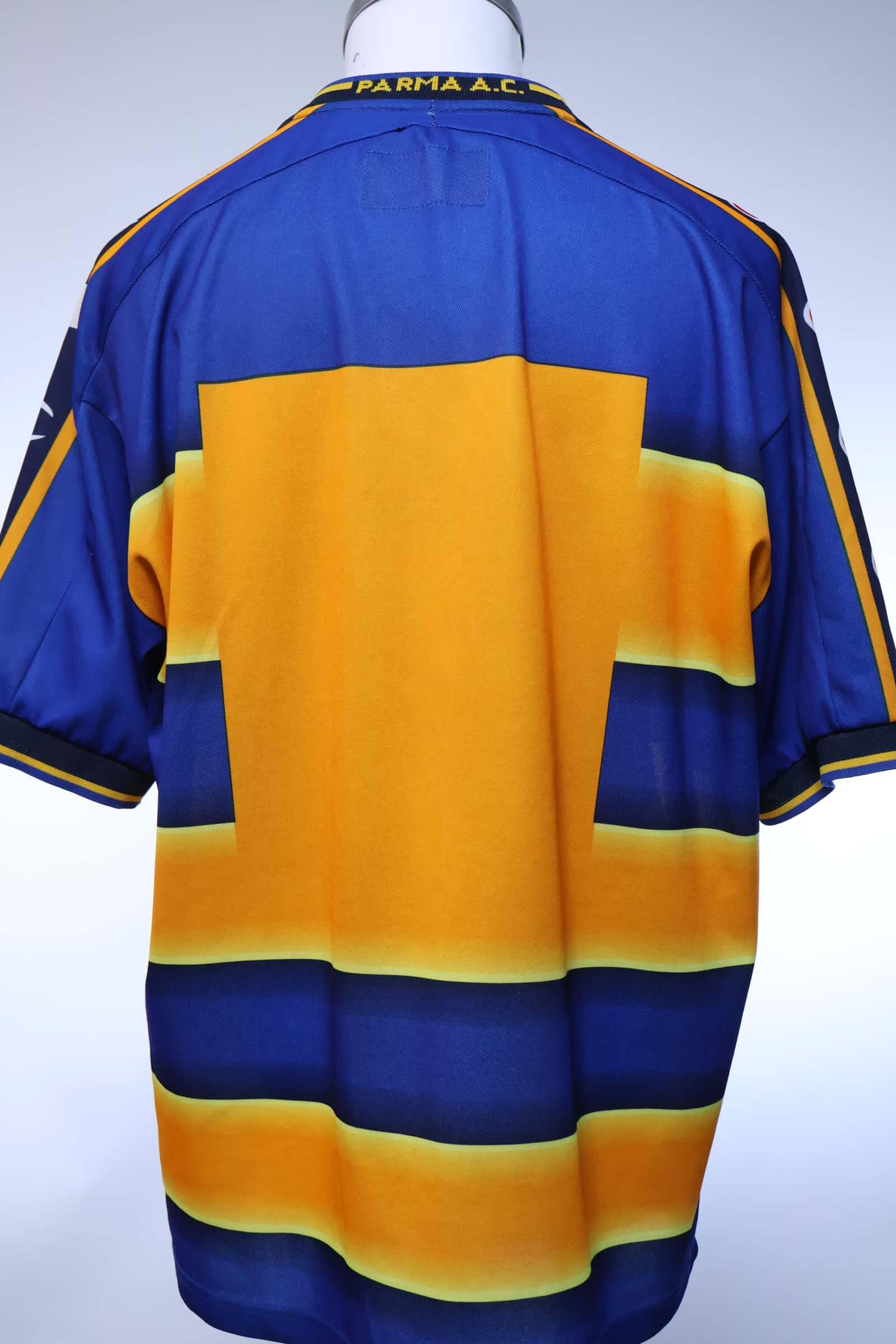 Parma 2001/02 Home Shirt - L- BACK