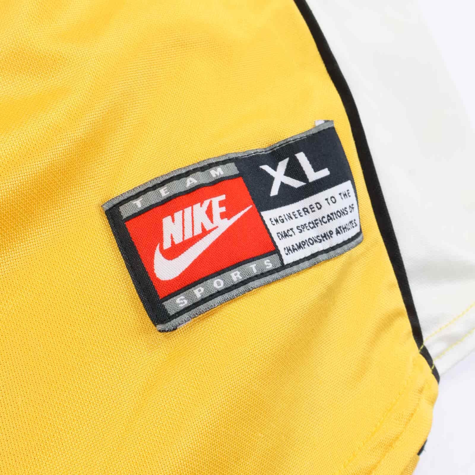 Borussia Dortmund 1998/00 Home Shirt - XL