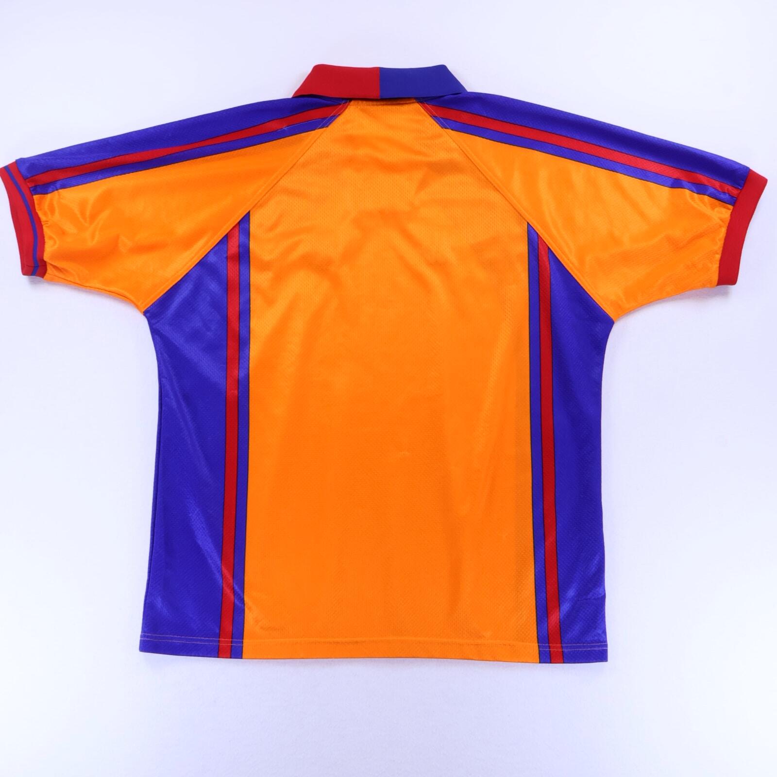 Barcelona 1997/98 Away Shirt - L