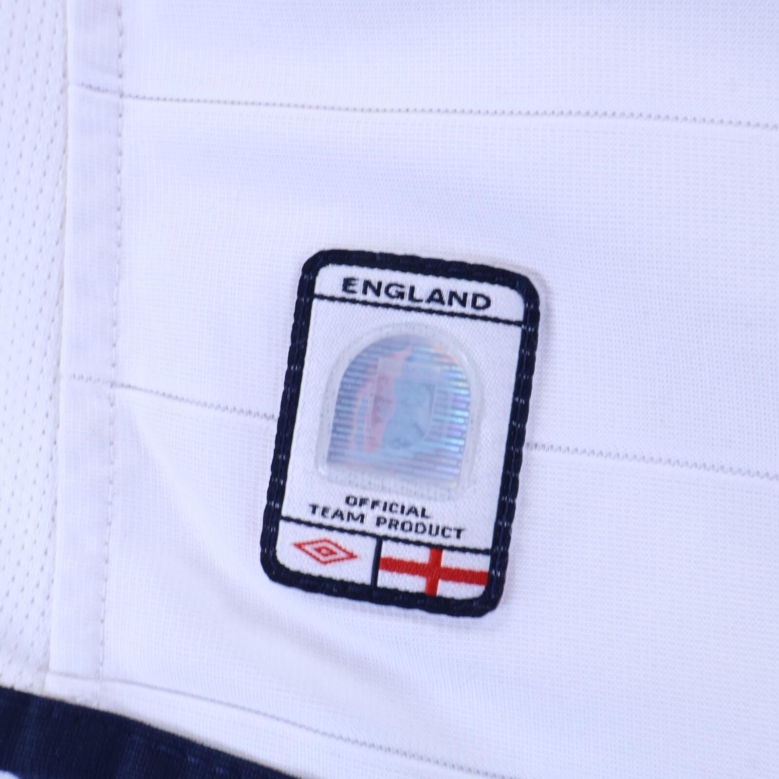 England Heskey #21 2003/05 Home Shirt - Reversible - L