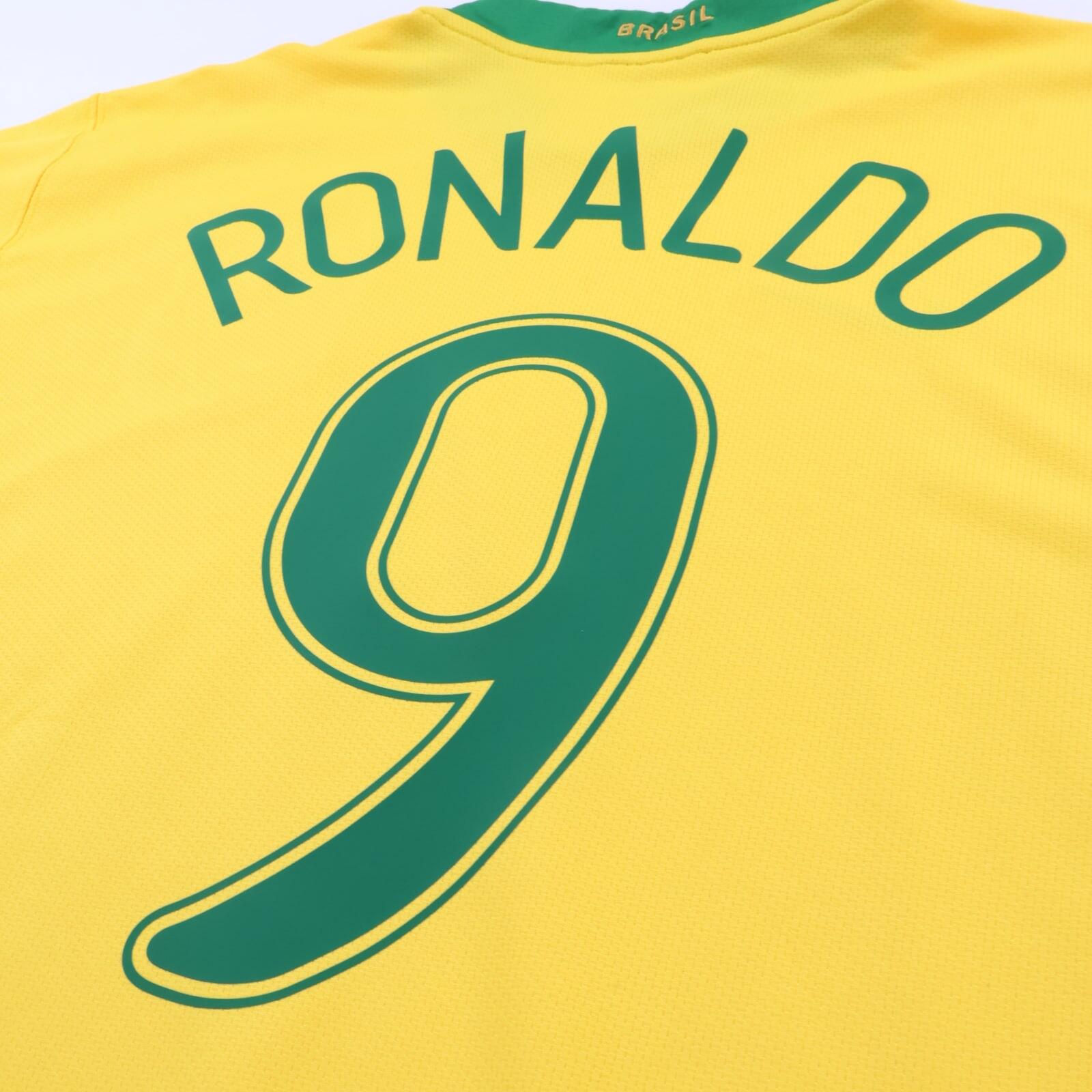 Brazil Ronaldo #9 2006/08 Home Shirt - L