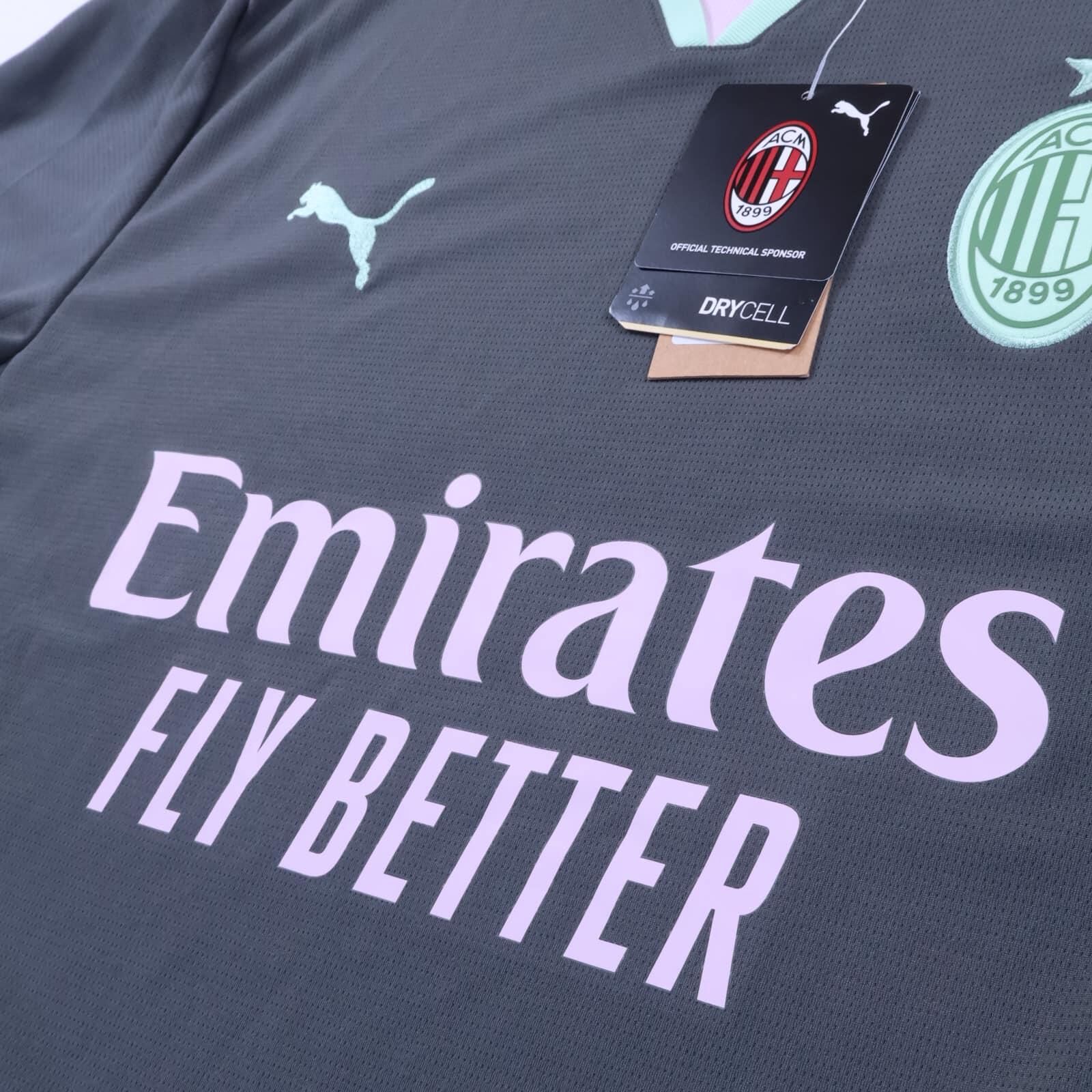 *NWT* Ac Milan 2024/25 Third Shirt - L