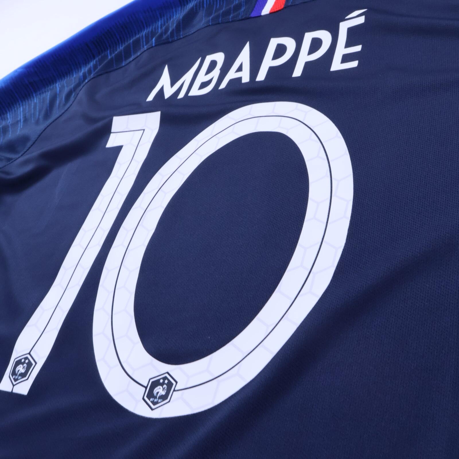 *NWT* France Mbappé #10 2018 Home Shirt - L