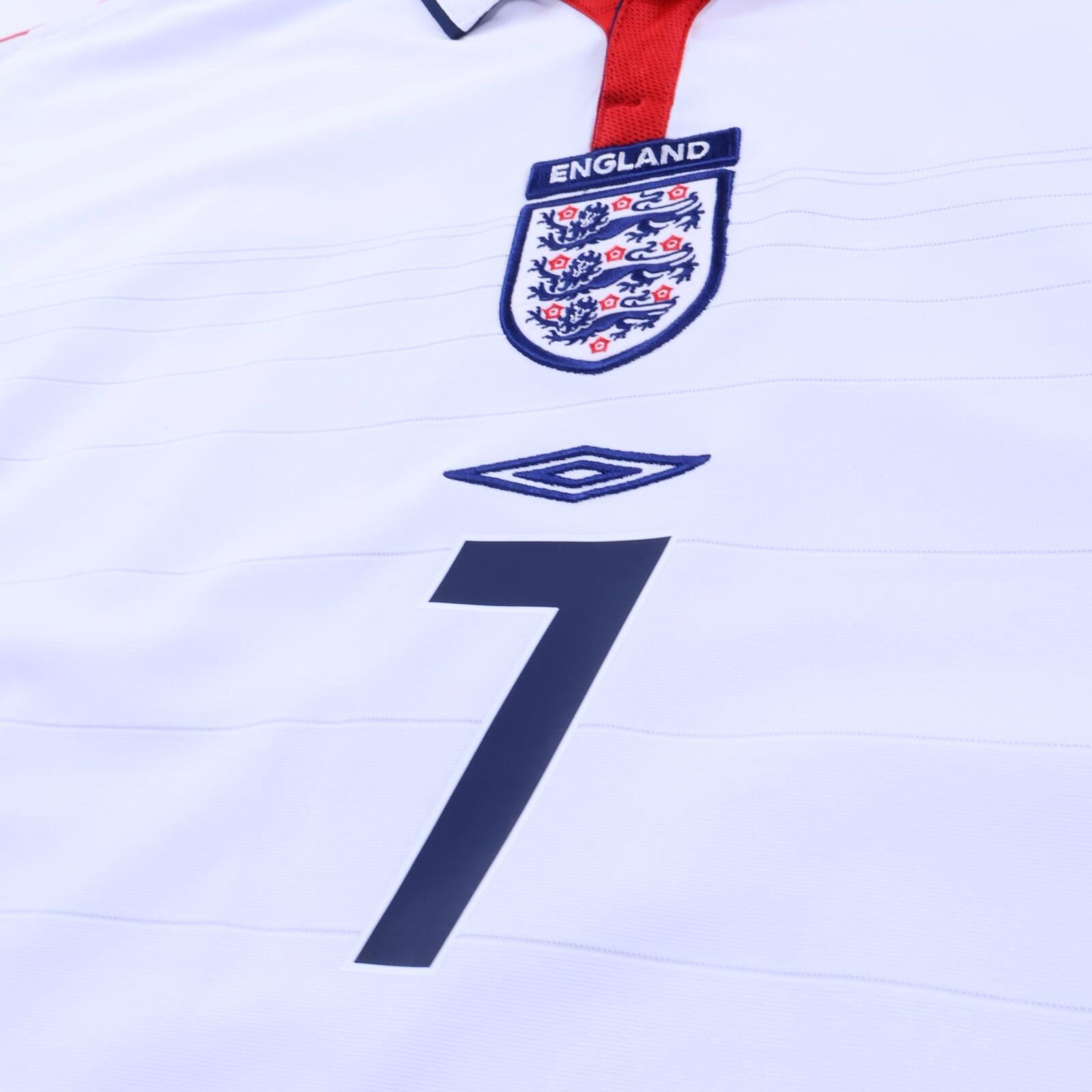 England Beckham #7 2003/05 Home Shirt - Reversible - L