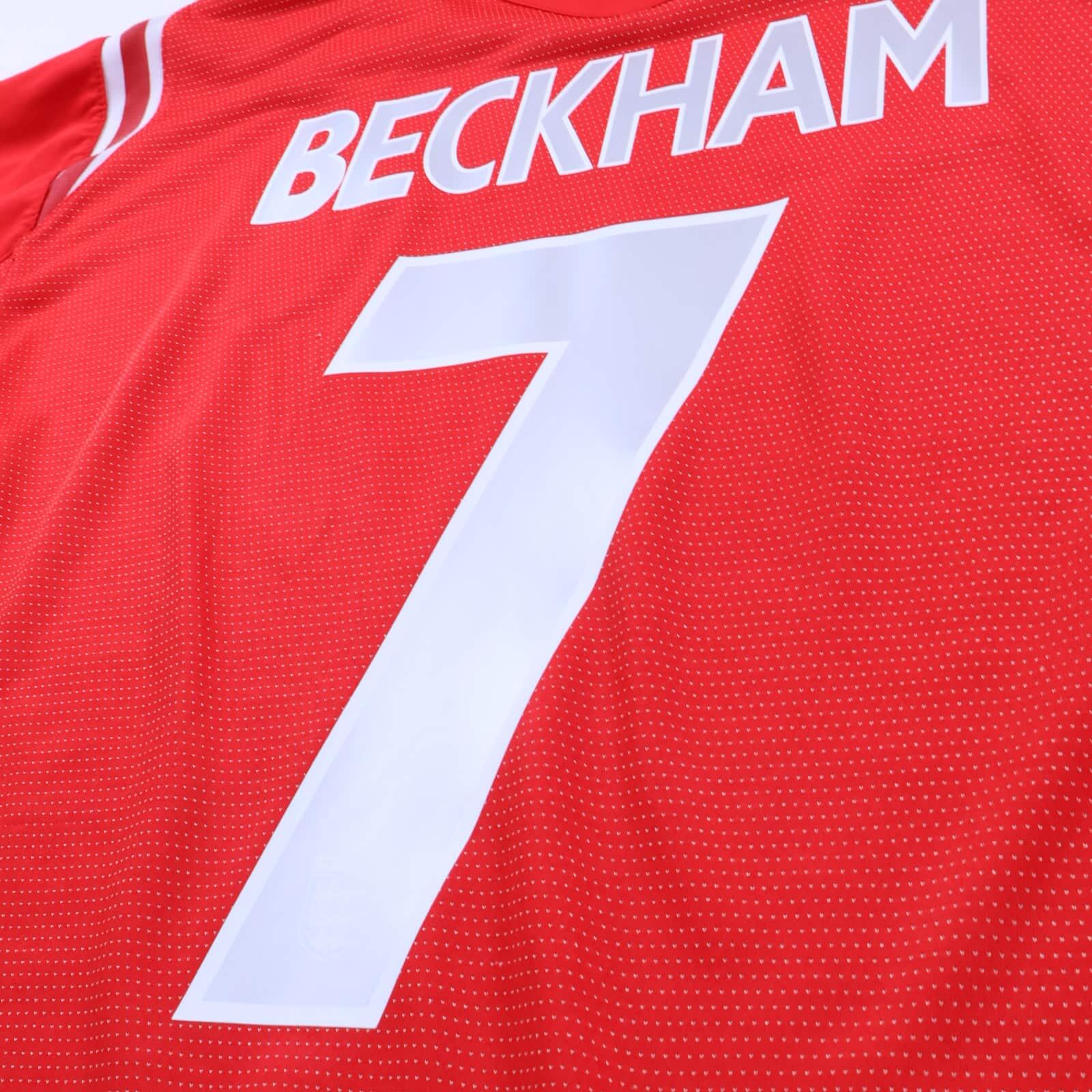 England Beckham #7 2004/06 Away Shirt - L