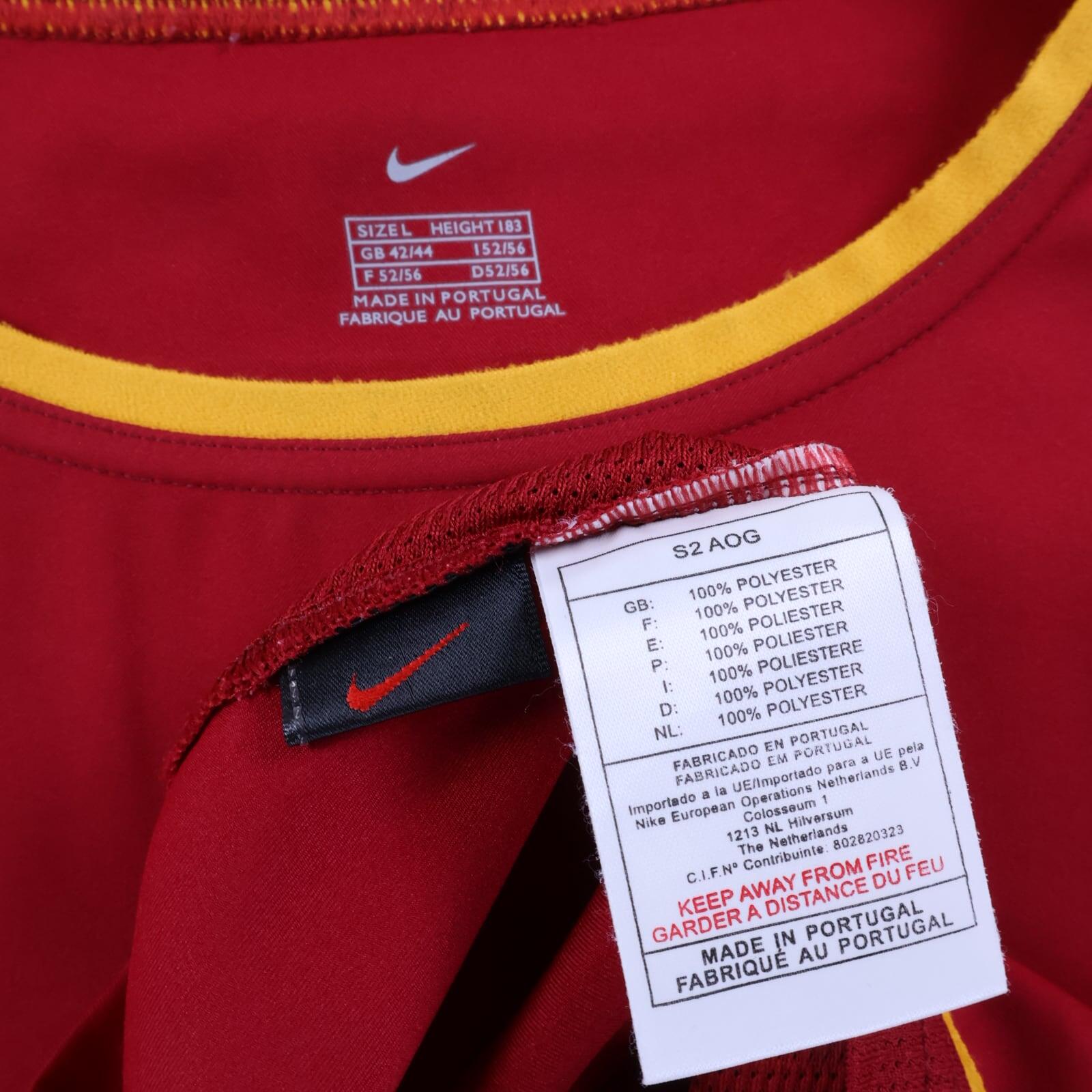 *MINT* Portugal Rui Costa #10 2002/04 Home Shirt - L