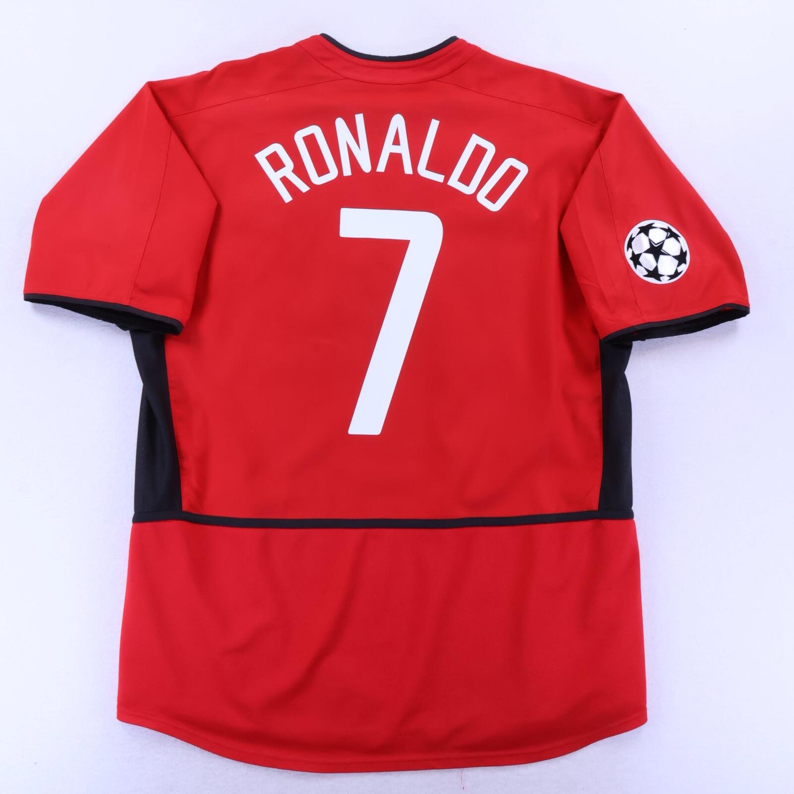Manchester United Ronaldo #7 2002/04 Home Shirt - L