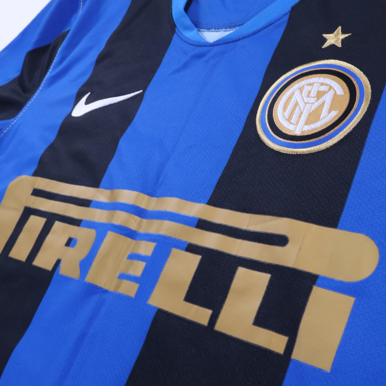 Inter Milan Ibrahimović #9 2008/09 Home Shirt - M