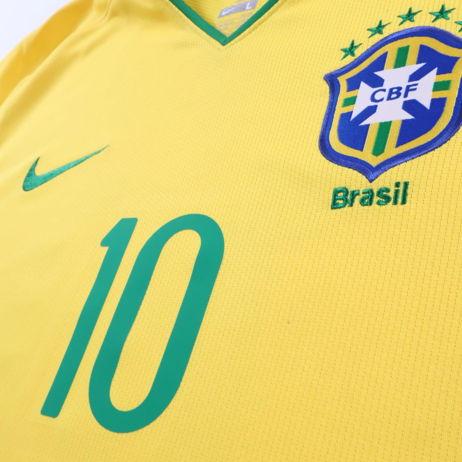 Brazil Ronaldinho #10 2008/10 Home Shirt - L