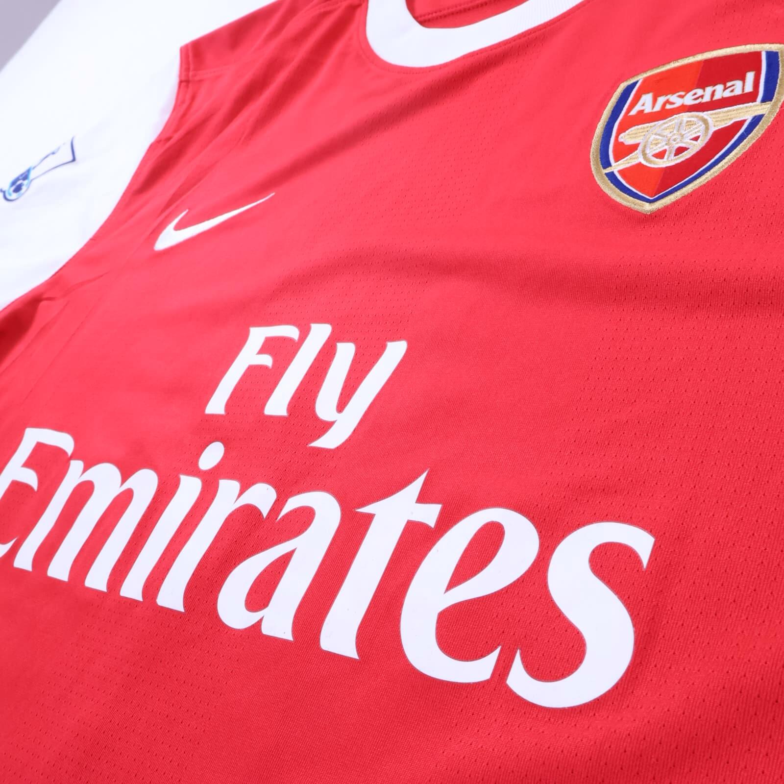 *NWT* Arsenal V. Persie #10 2010/11 Home Shirt - L