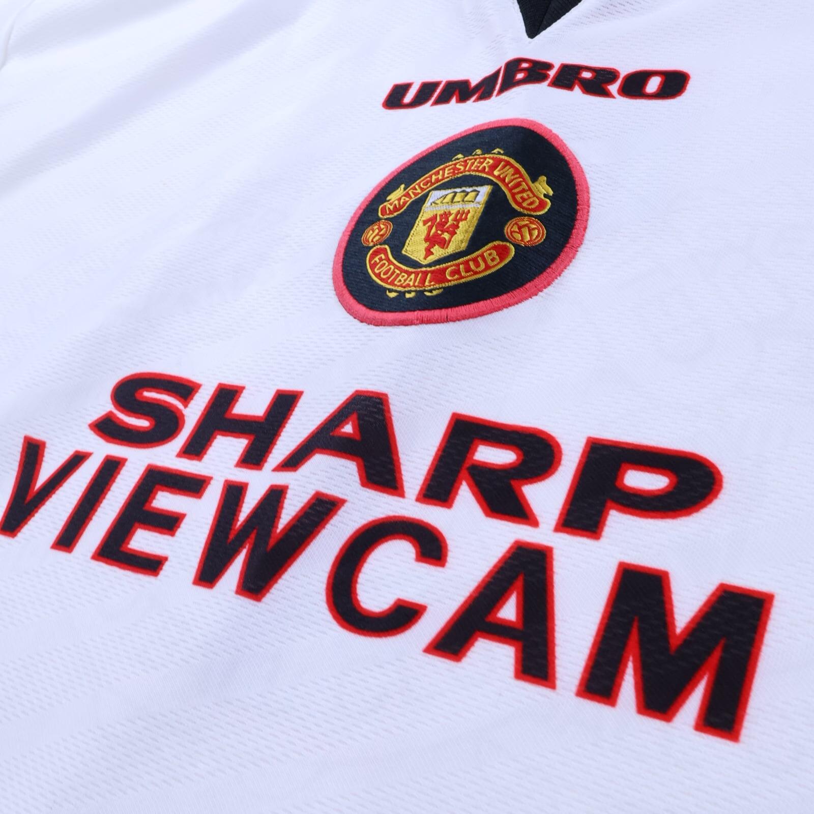 Manchester United Cantona #7 1996/97 Away Shirt - XL