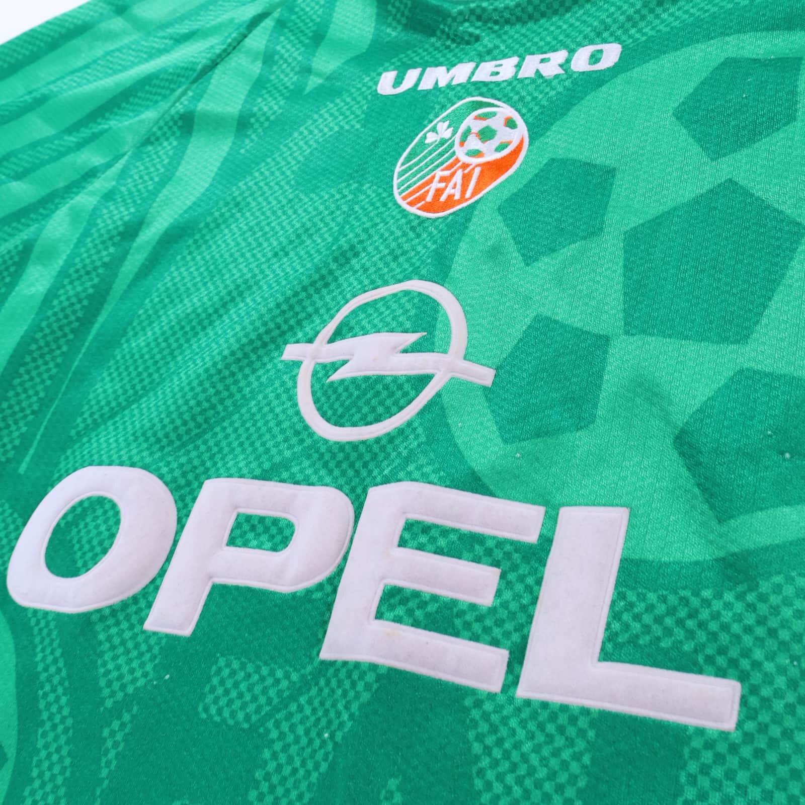 Northern Ireland 1998/00 Home Shirt - M
