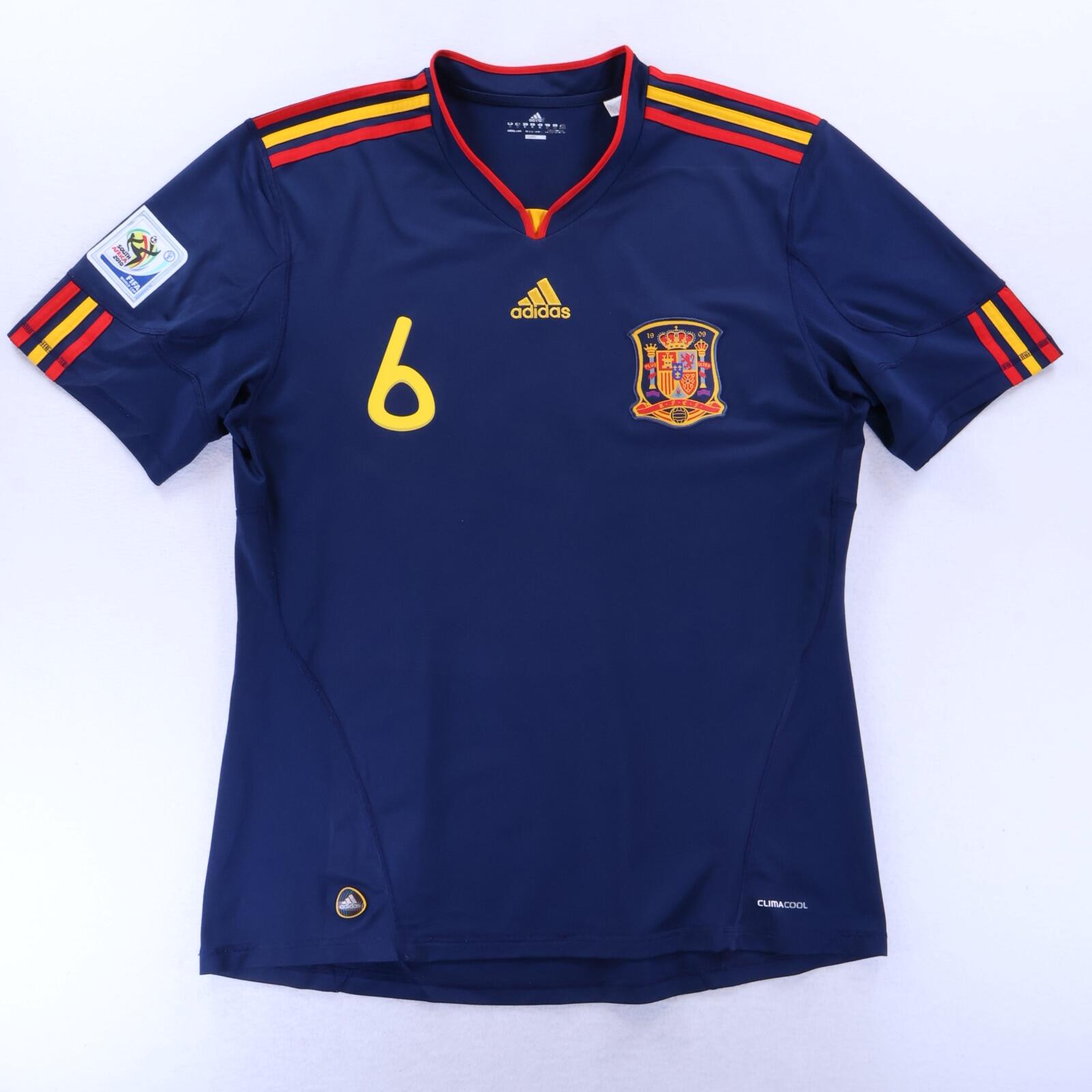 Spain A. Iniesta #6 2010/11 Away Shirt - XL