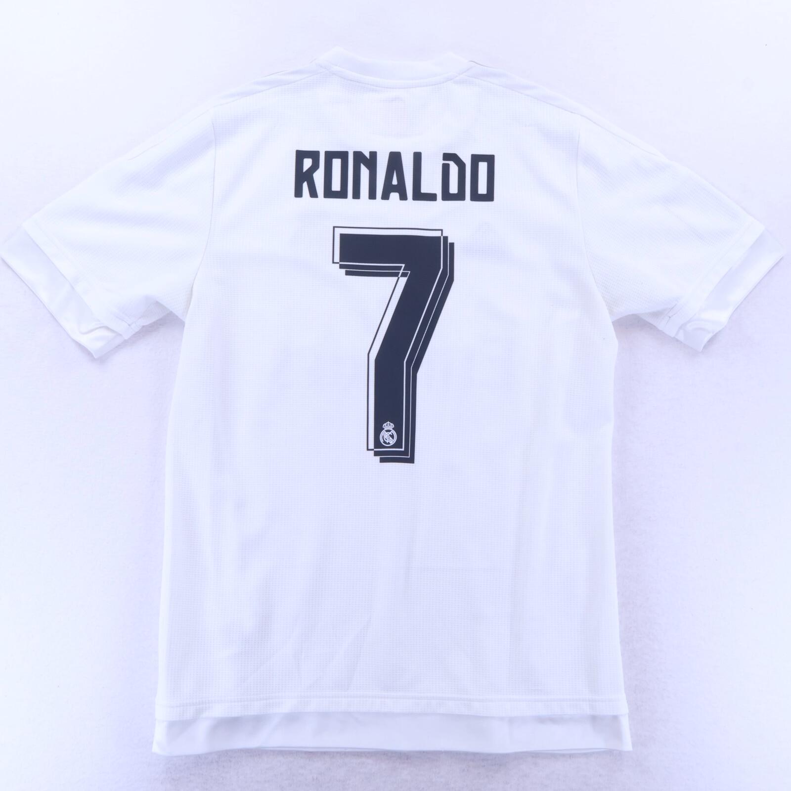 Real Madrid Ronaldo #7 2015/16 Home Shirt - M