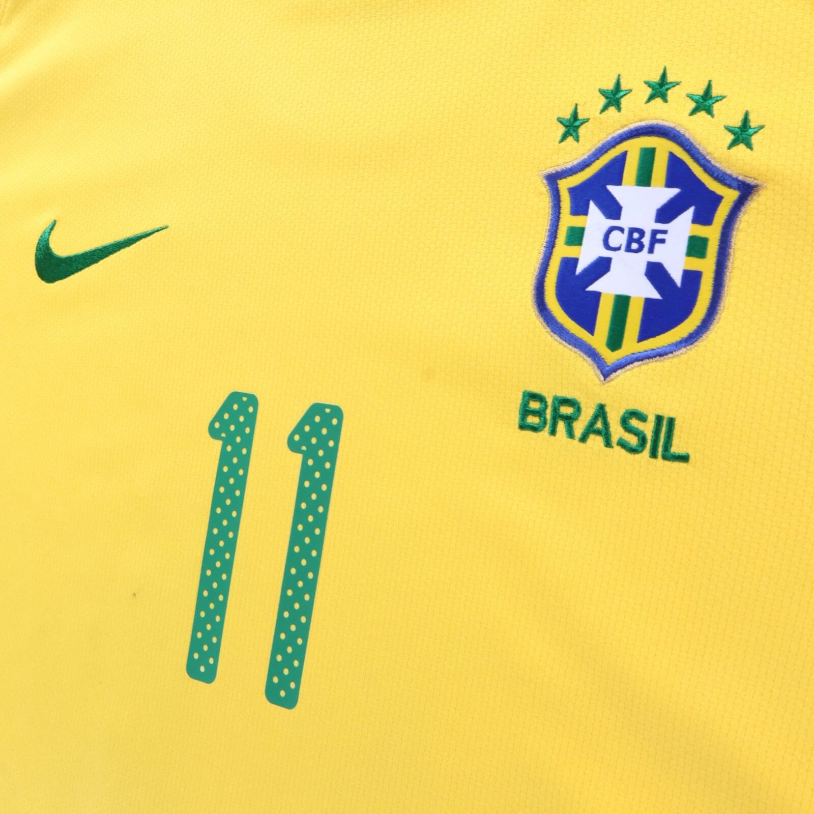 Brazil Robinho #11 2010/11 Home Shirt - L