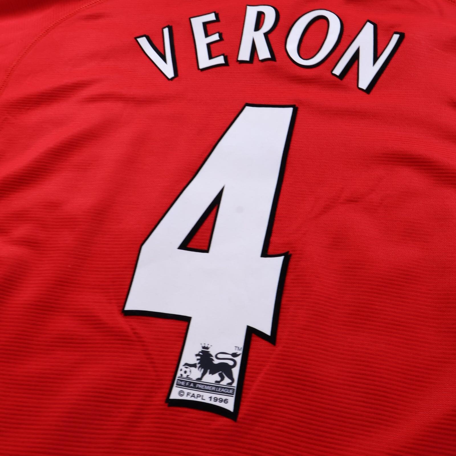 Manchester United Veron #4 2000/02 Home Shirt - XL