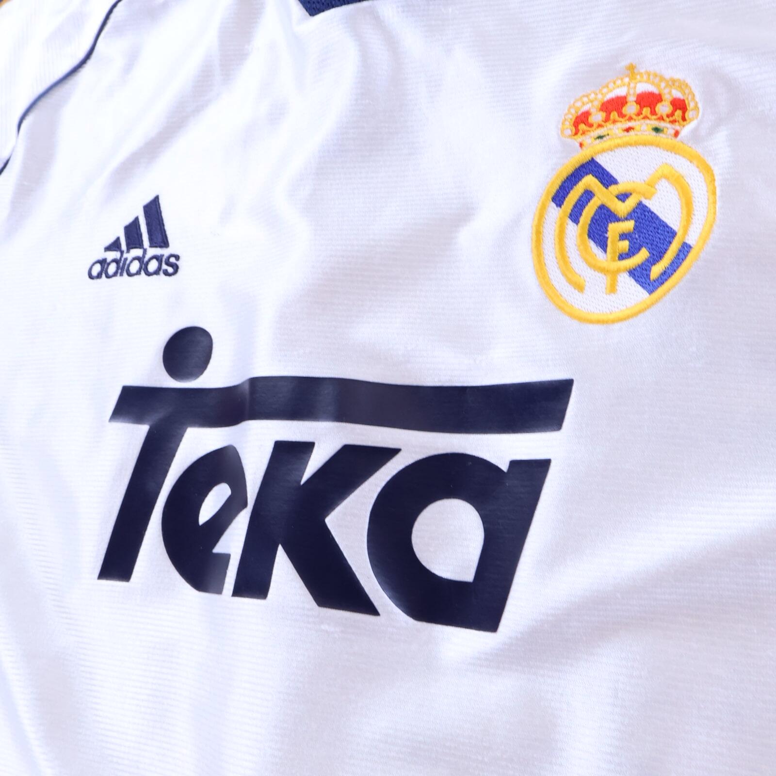 Real Madrid 1998/00 Away Shirt - M
