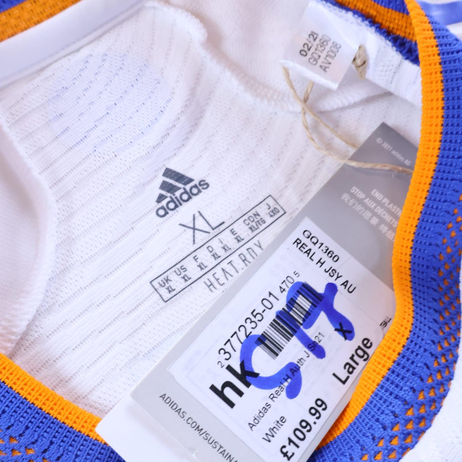 *NWT* Real Madrid Benzema #9 2021/22 Home Shirt - XL