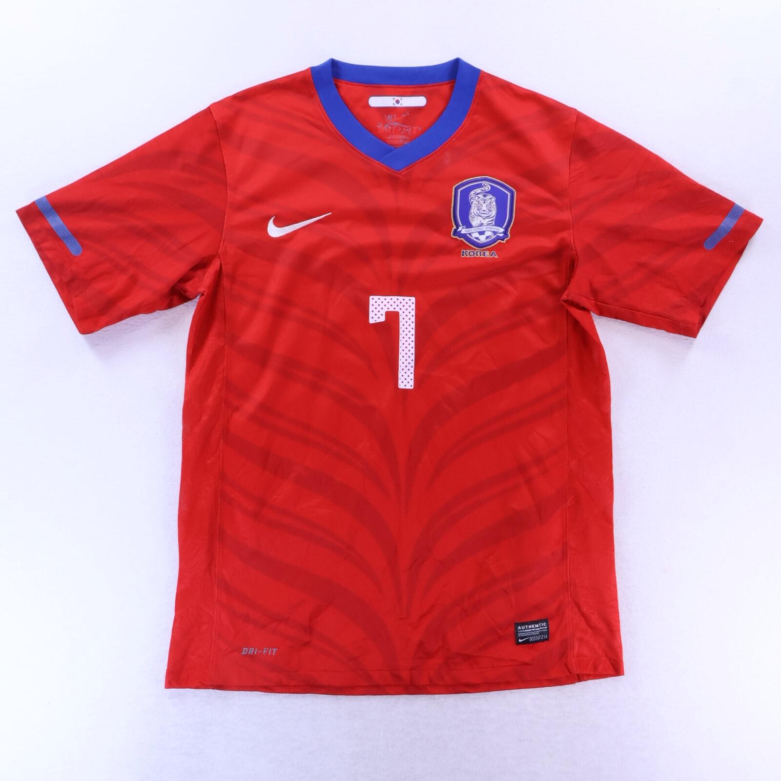 South Korea Jisung #7 2010/12 Home Shirt - M