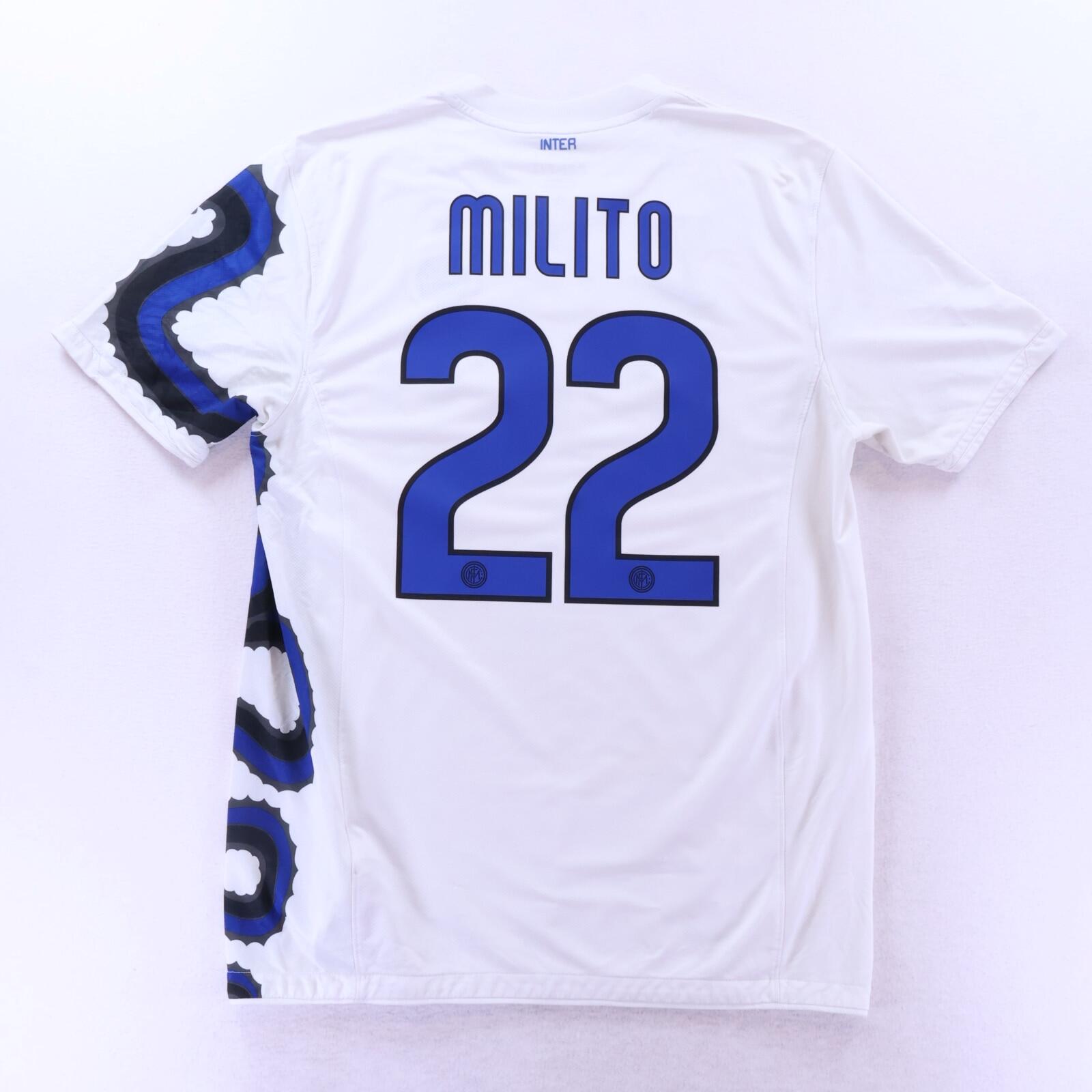 Inter Milan Milito #22 2010/11 Away Shirt - L