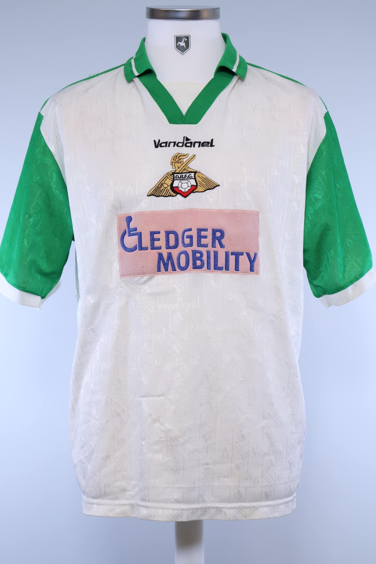 Doncaster Rovers 2001/02 Home Shirt - LAuthentic Original Football Shirt