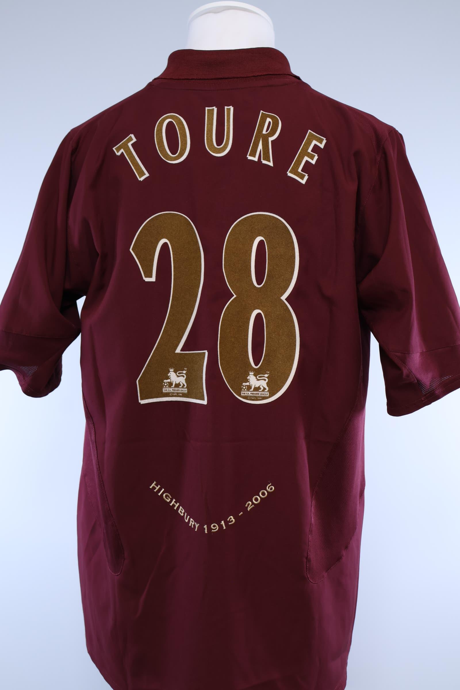 Arsenal 2005/06 Toure #28 Home Shirt - LAuthentic Original Football Shirt