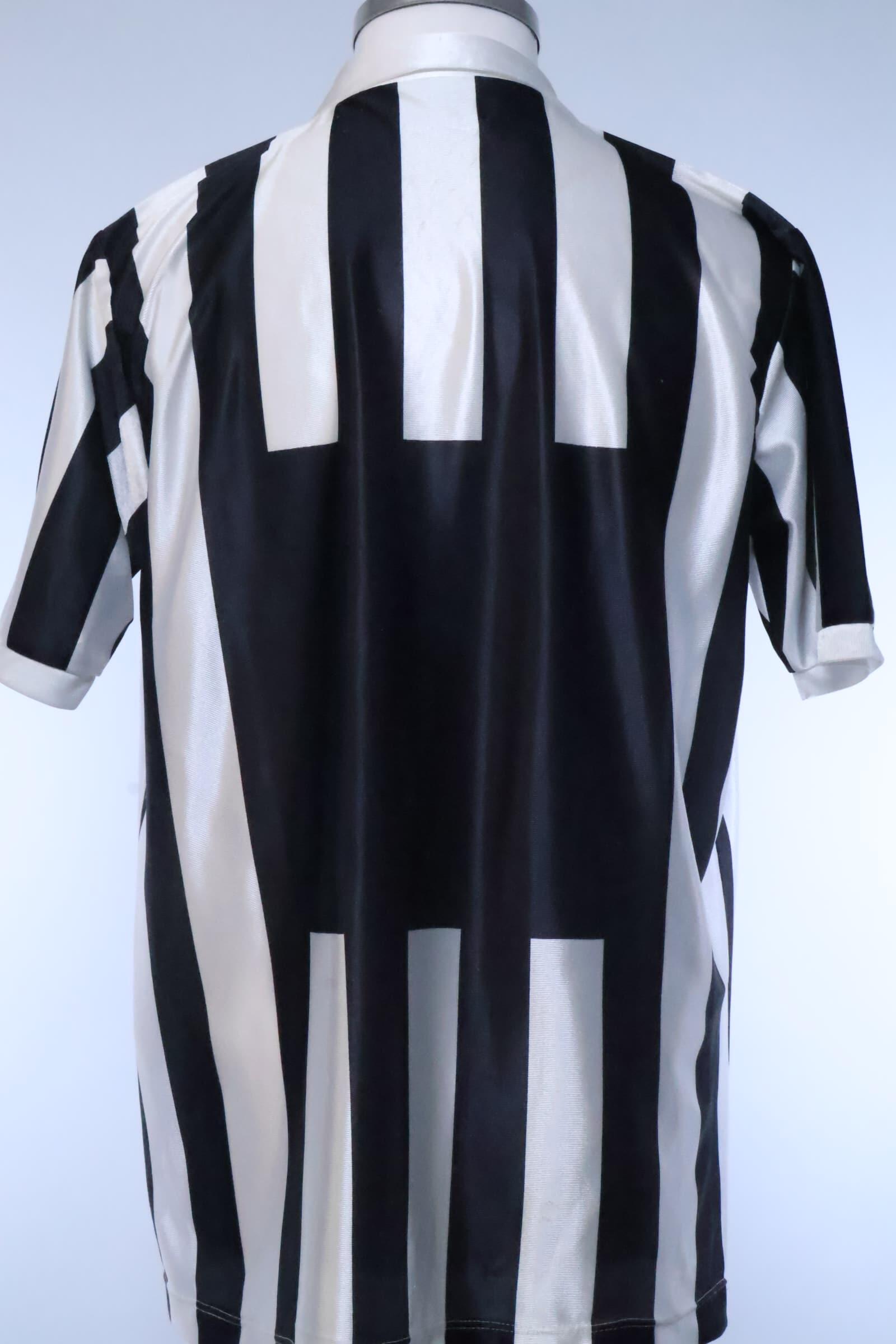 Juventus 1991/92 Home Shirt - M Authenic Original Football Shirt