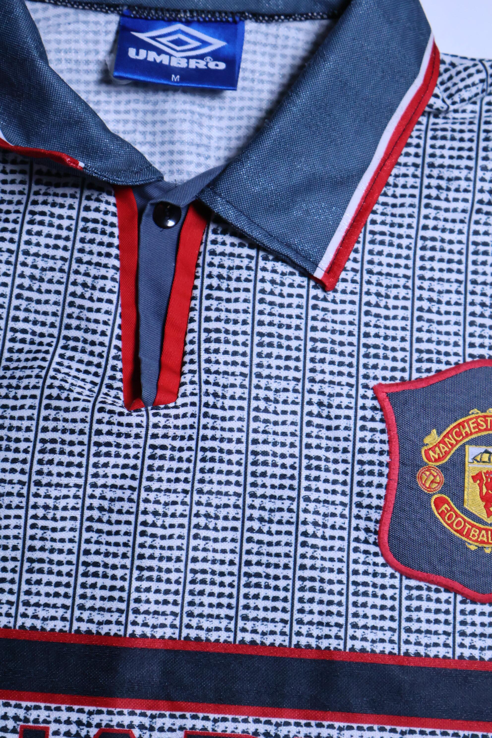 Manchester United 1995/96 Away Shirt - M- TAGS