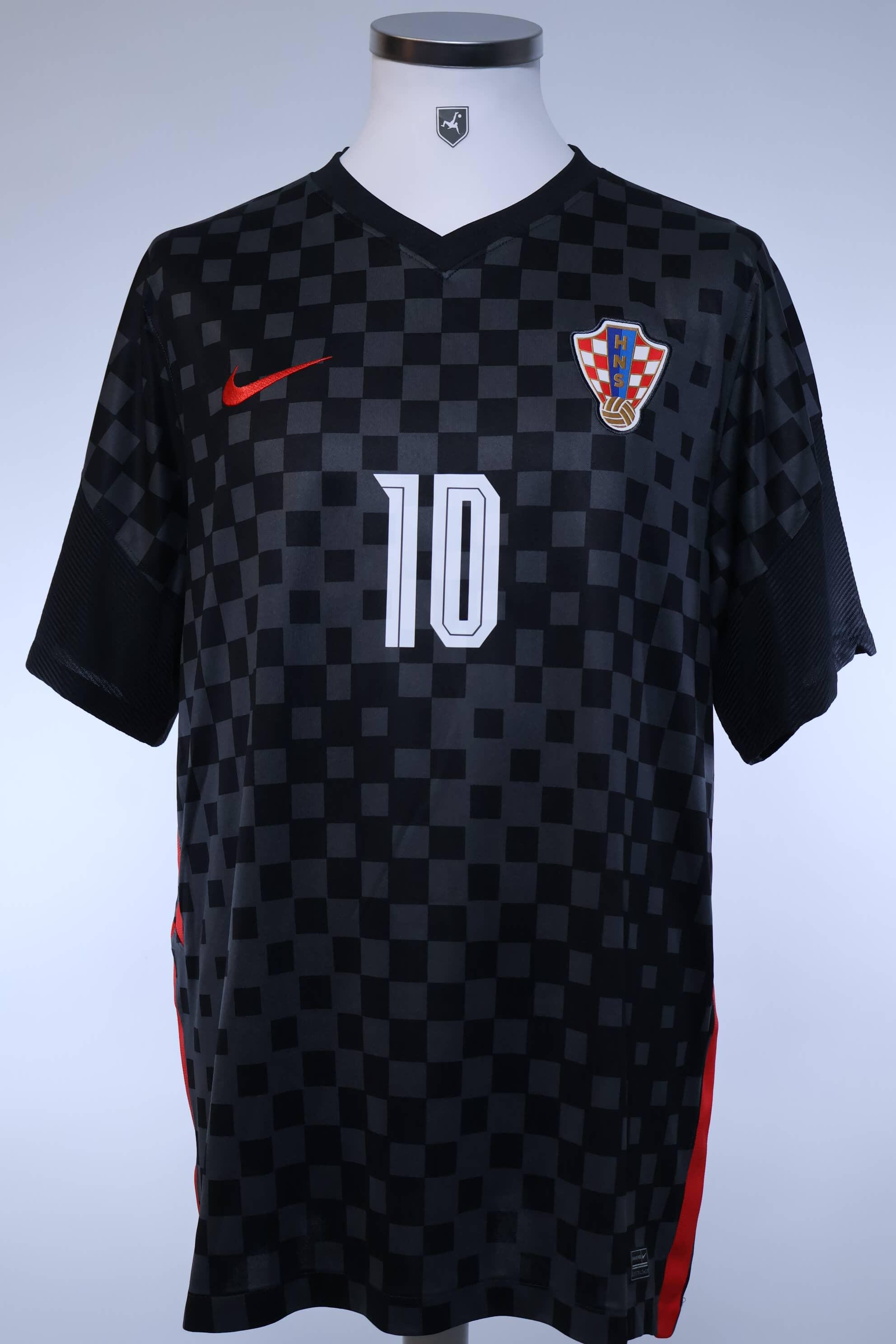 Croatia Modrić #10 2020/21 Away Shirt - XL- FRONT
