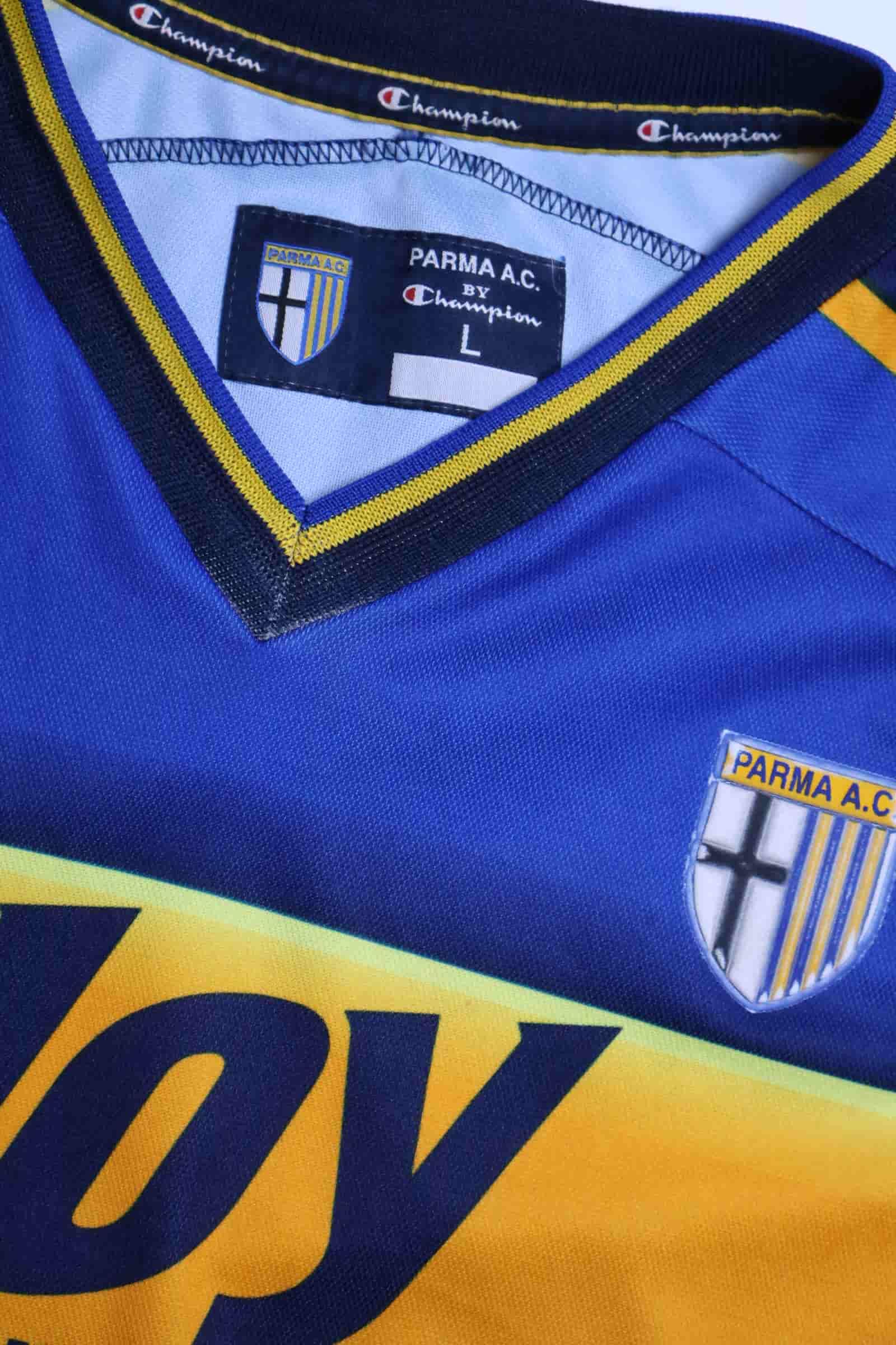 Parma 2001/02 Home Shirt - L