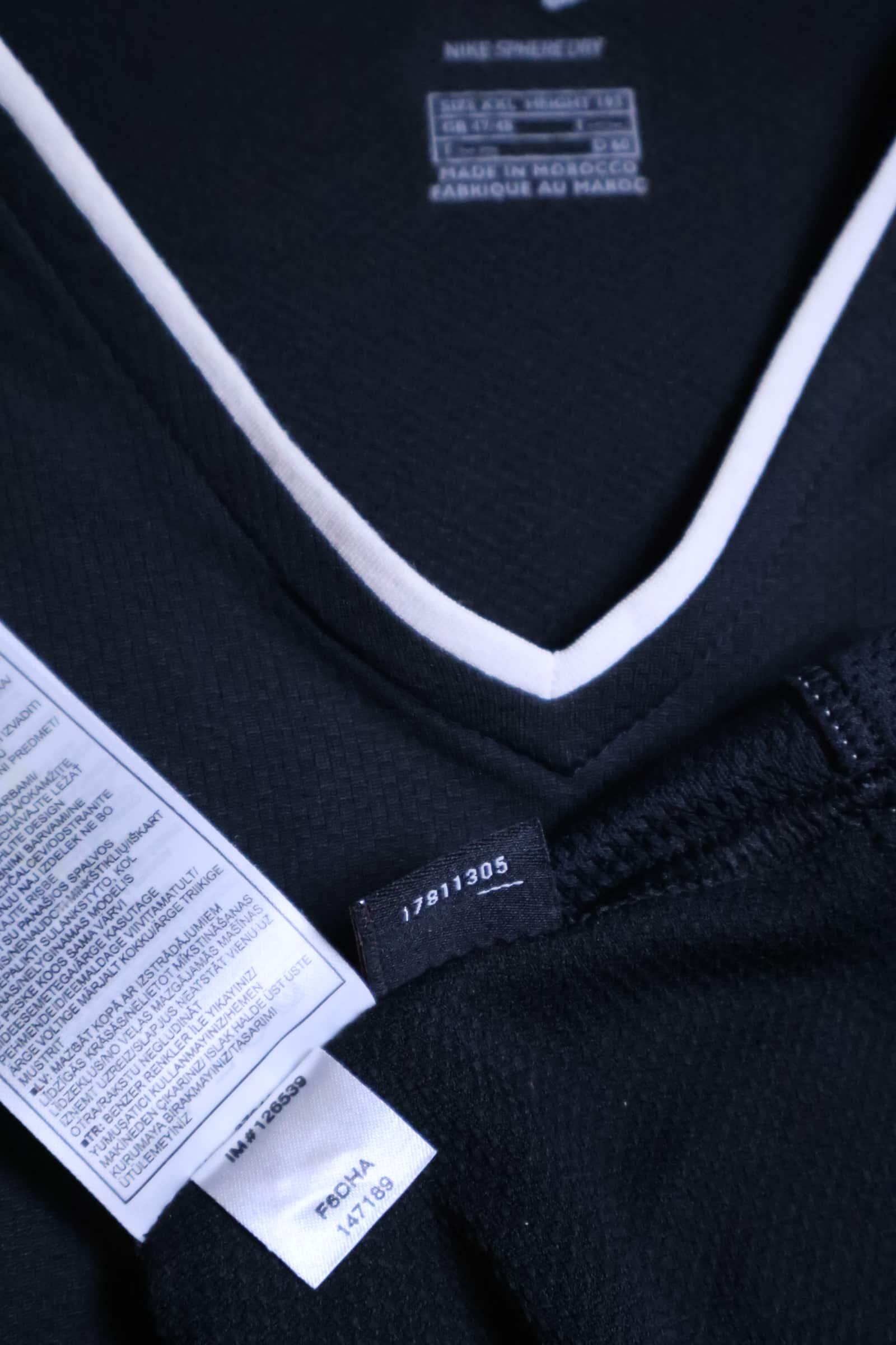 Juventus 2006/07 Away Shirt - XXL
