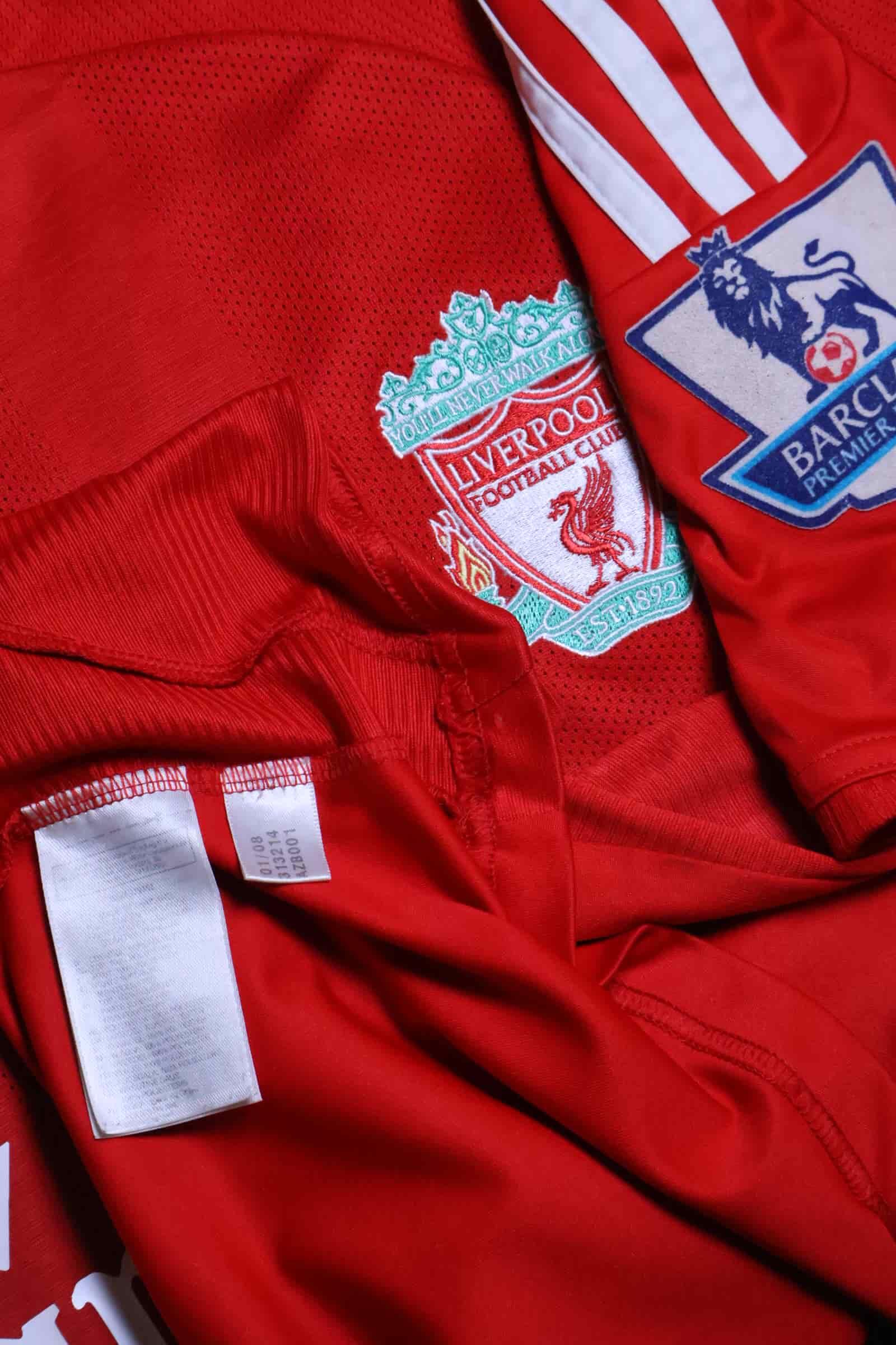 Liverpool F.C Gerrard #8 2008/10 Home Shirt - M
