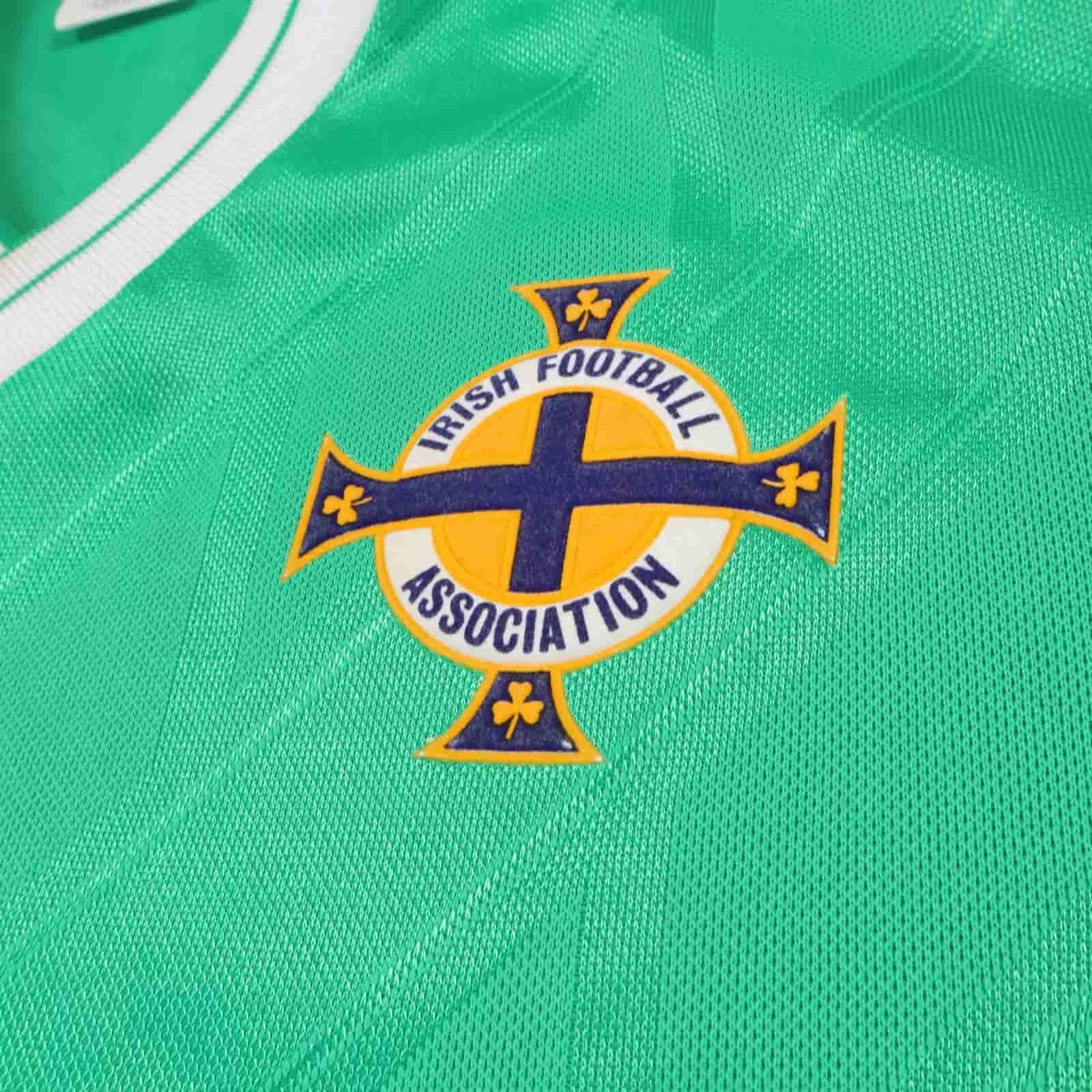 Republic Of Ireland 1986/88 Home Shirt - L- BACK