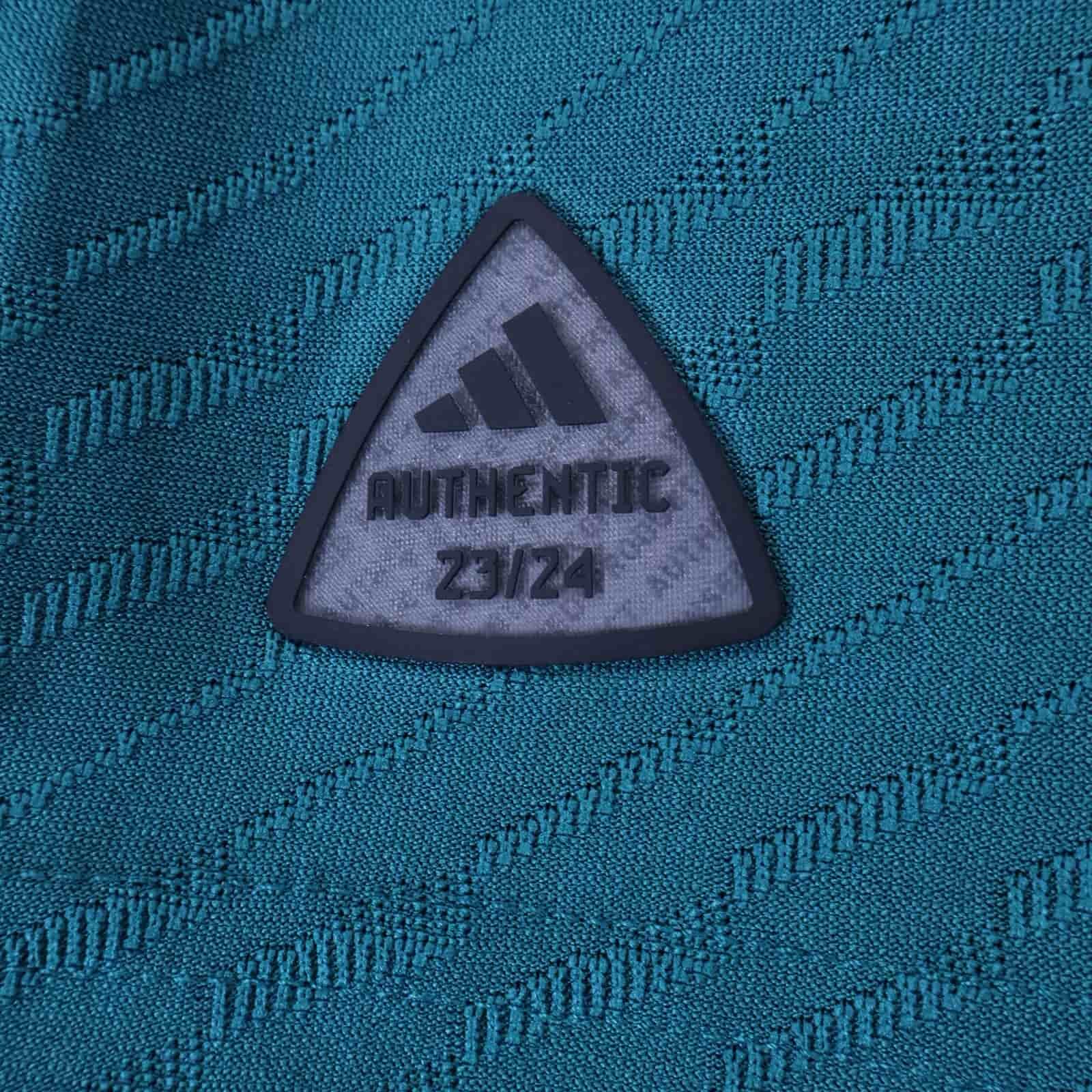 Arsenal 2023/24 Third Shirt - L