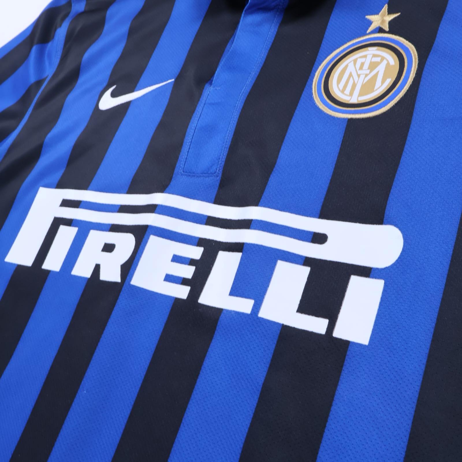 Inter Milan Cambiasso #19 2011/12 Home Shirt - L