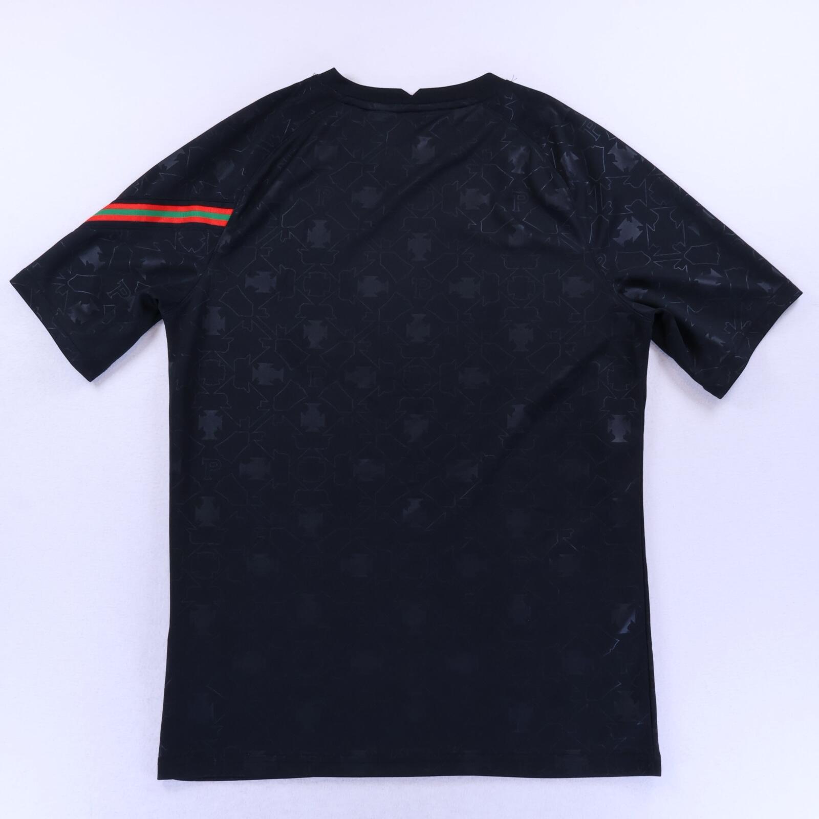 Portugal 2020/21 Training Shirt - M