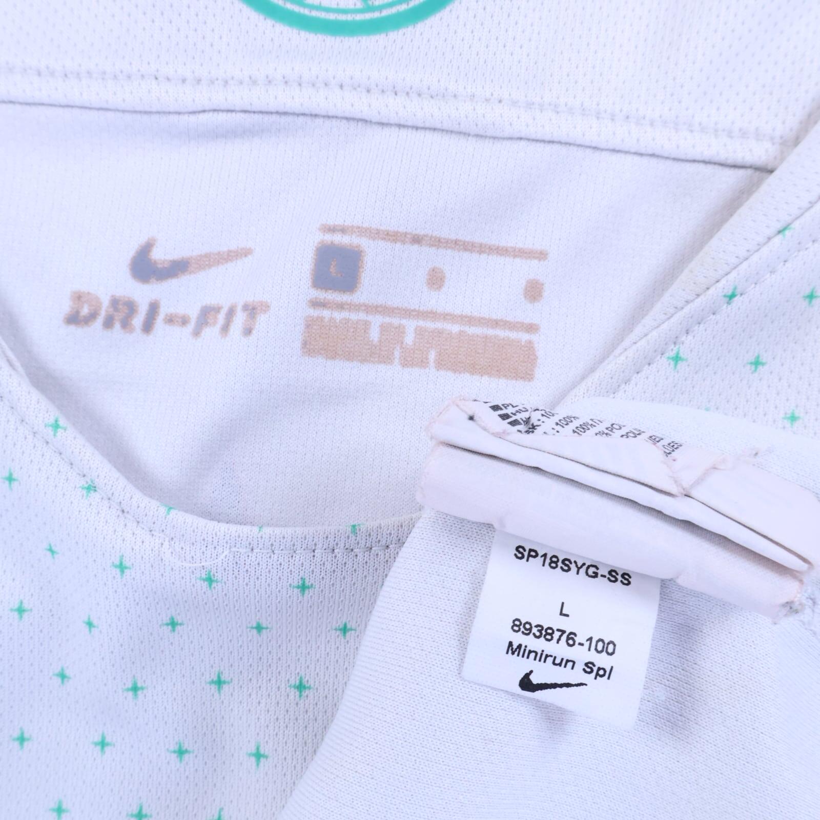 Portugal Ronaldo #7 2018/19 Away Shirt - L