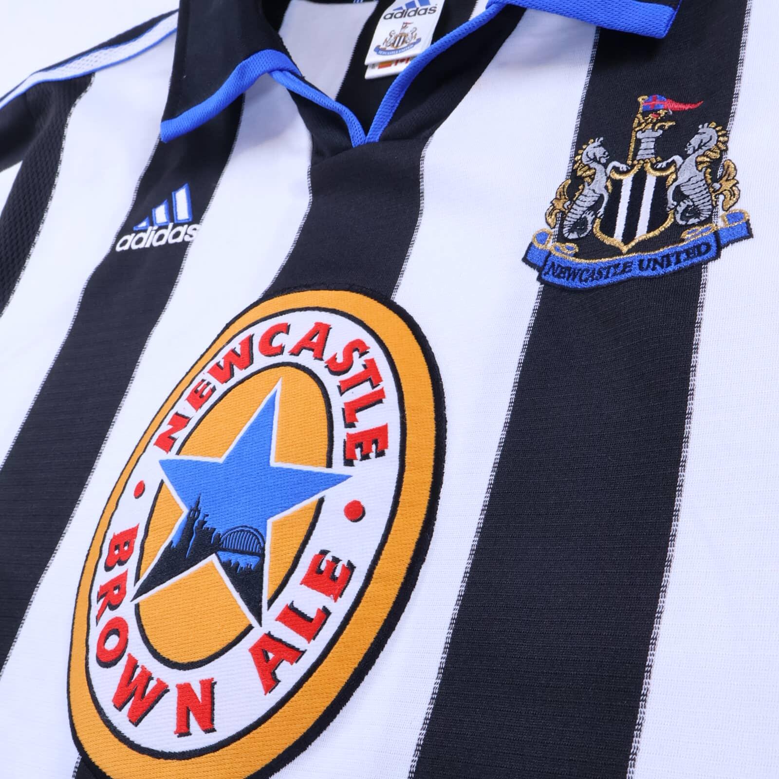 Newcastle United 1999/00 Home Shirt - XL
