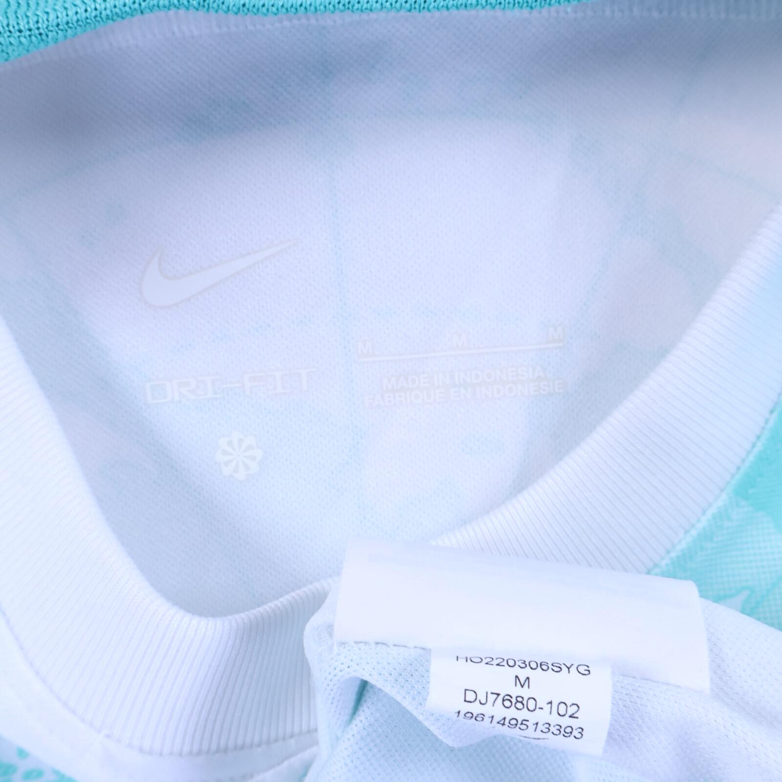 Inter Milan 2022/23 Away Shirt - M