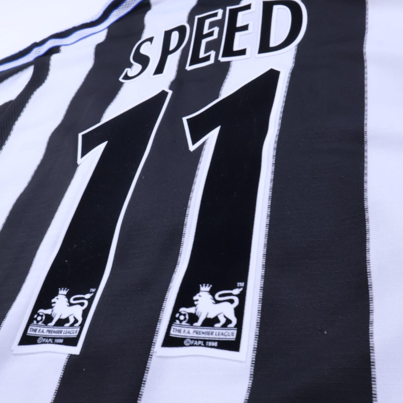 Newcastle United Speed #11 1999/00 Home Shirt - M