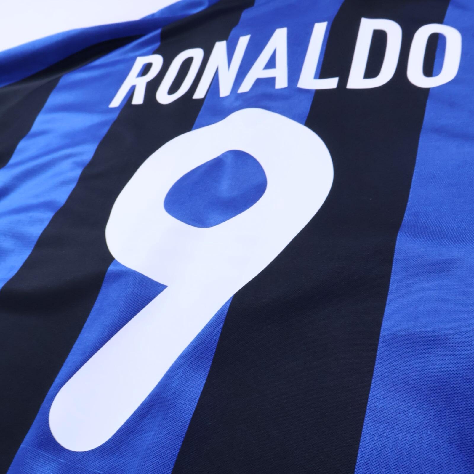Inter Milan Ronaldo #9 2001/02 Home Shirt - XXL