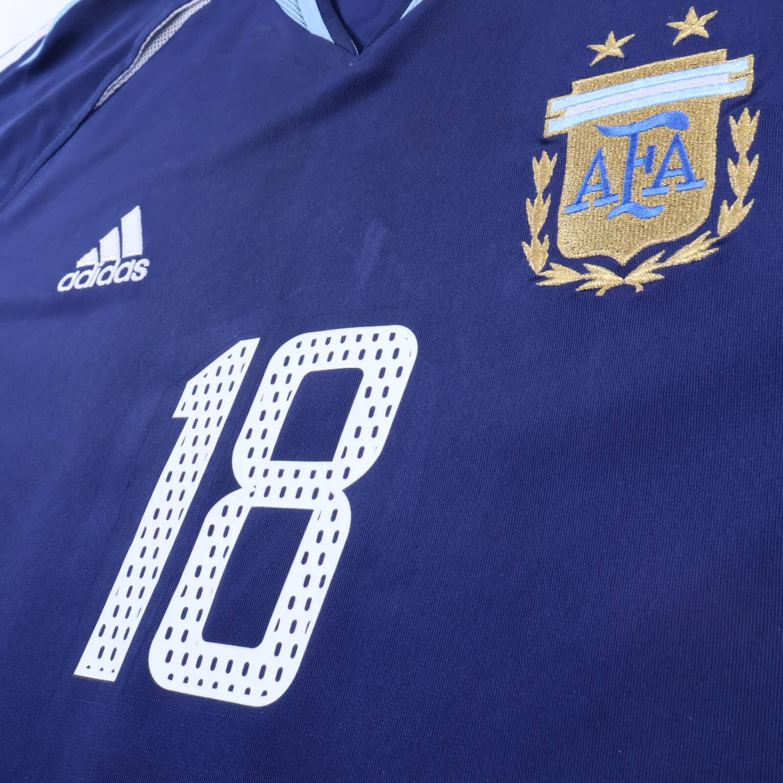 Argentina Messi #18 2004/05 Away Shirt - L
