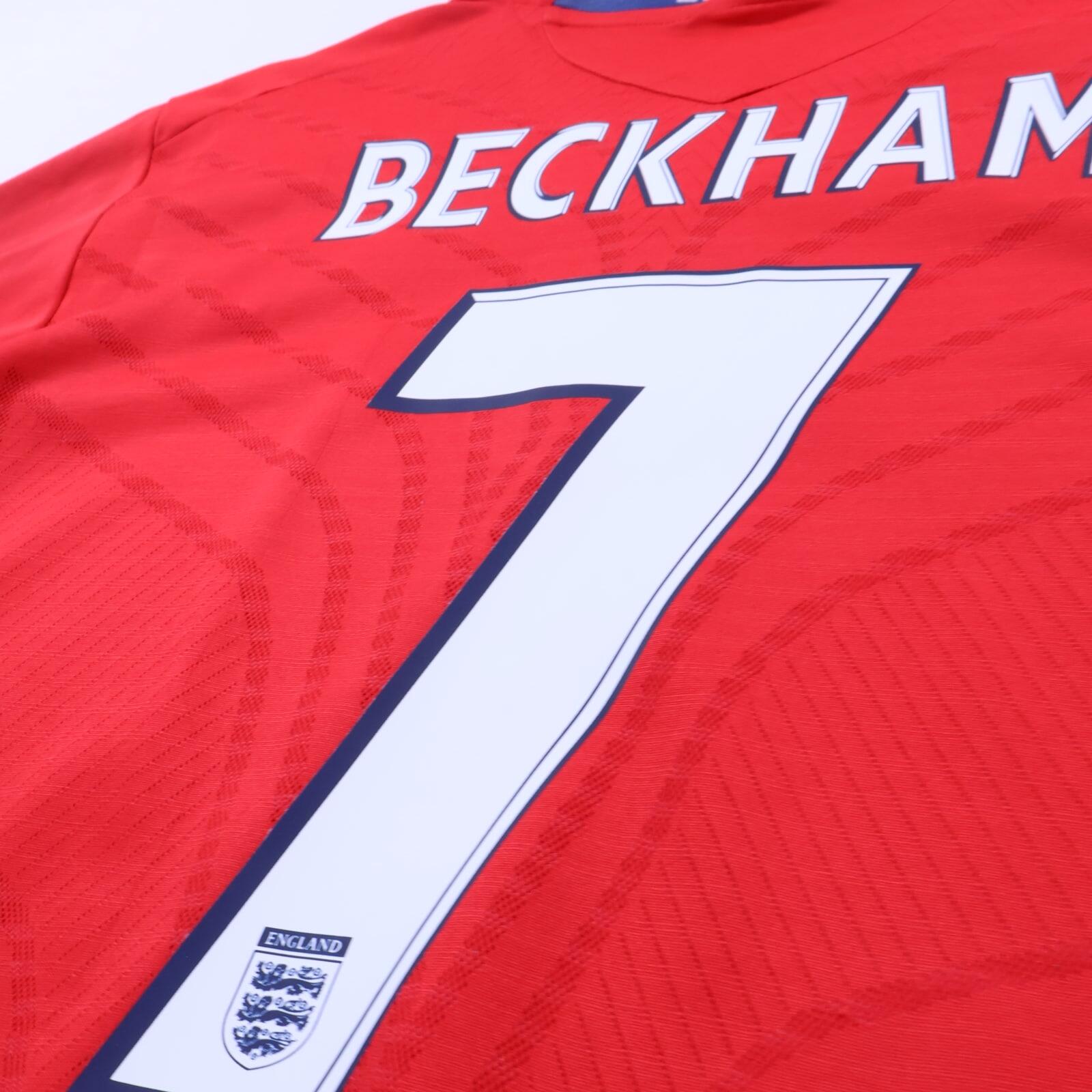 England Beckham #7 2008/10 Away Shirt - L