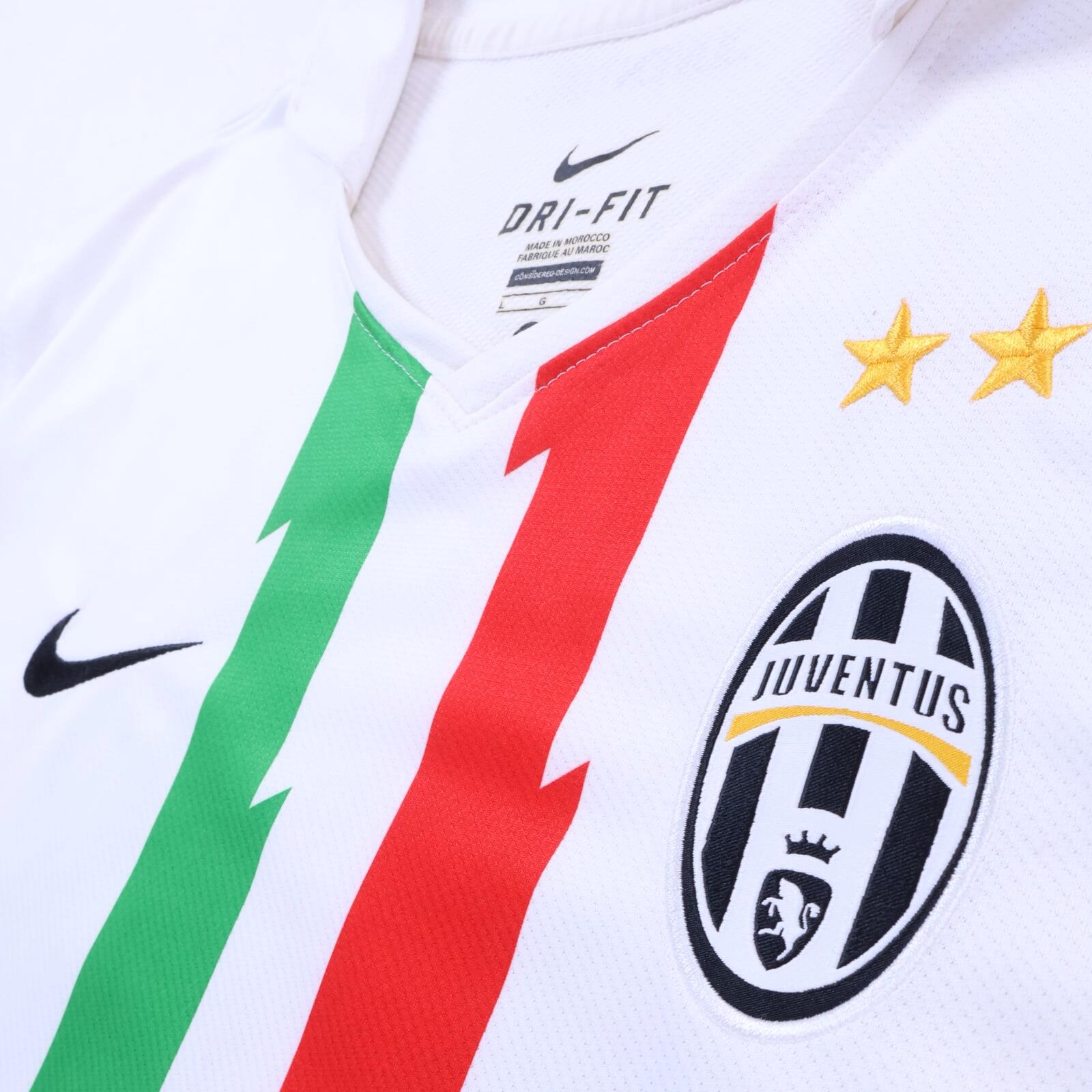 Juventus Pirlo #21 2010/11 Away Shirt - L