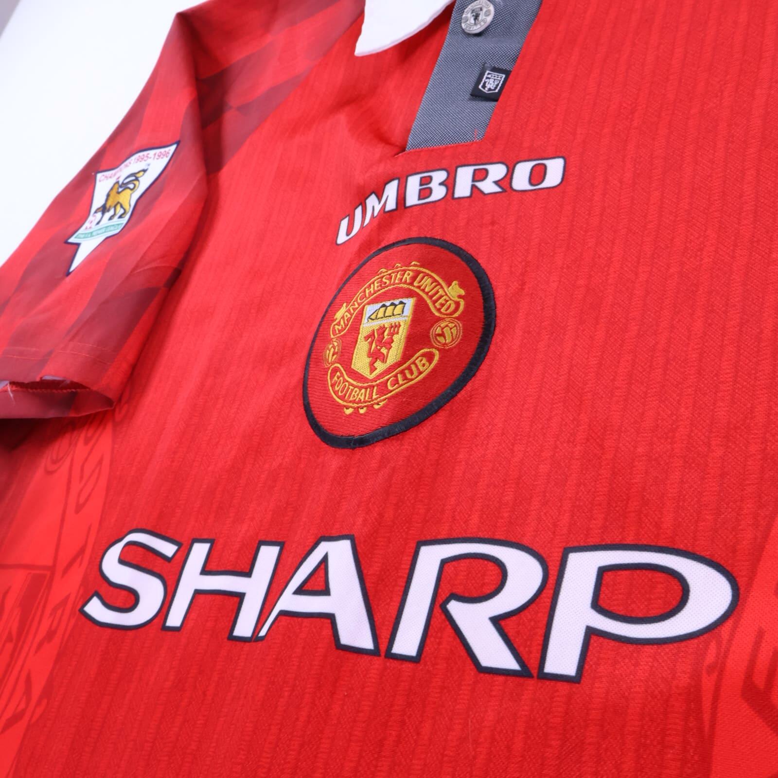 Manchester United Cantona #7 1996/97 Home Shirt - L
