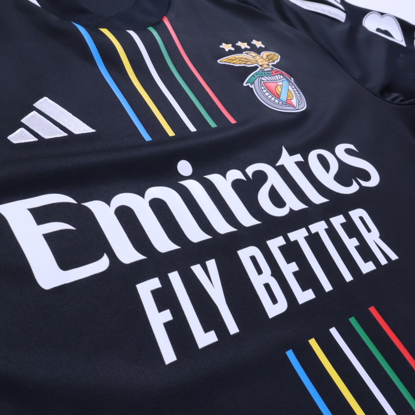 Benfica Di María #11 2023/24 Away Shirt - M