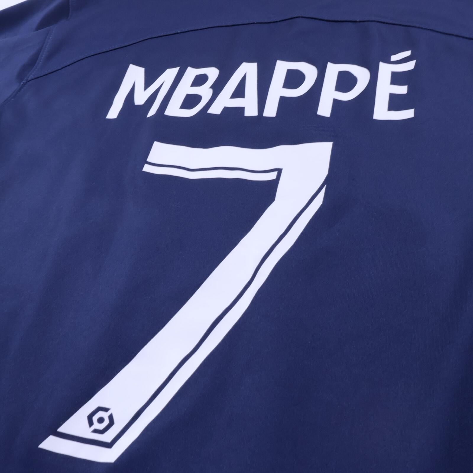 Paris Saint-Germain F.C Mbappé #7 2022/23 Home Shirt - S