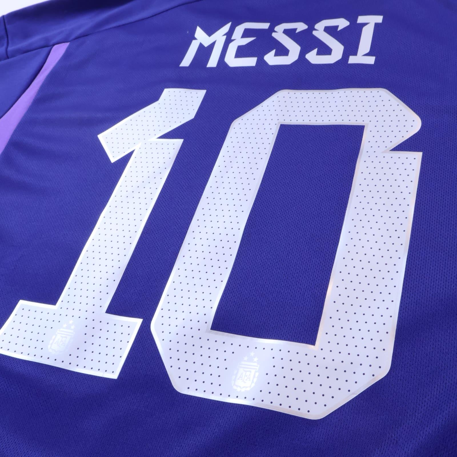 Argentina Messi #10 2022/23 Away Shirt - XL